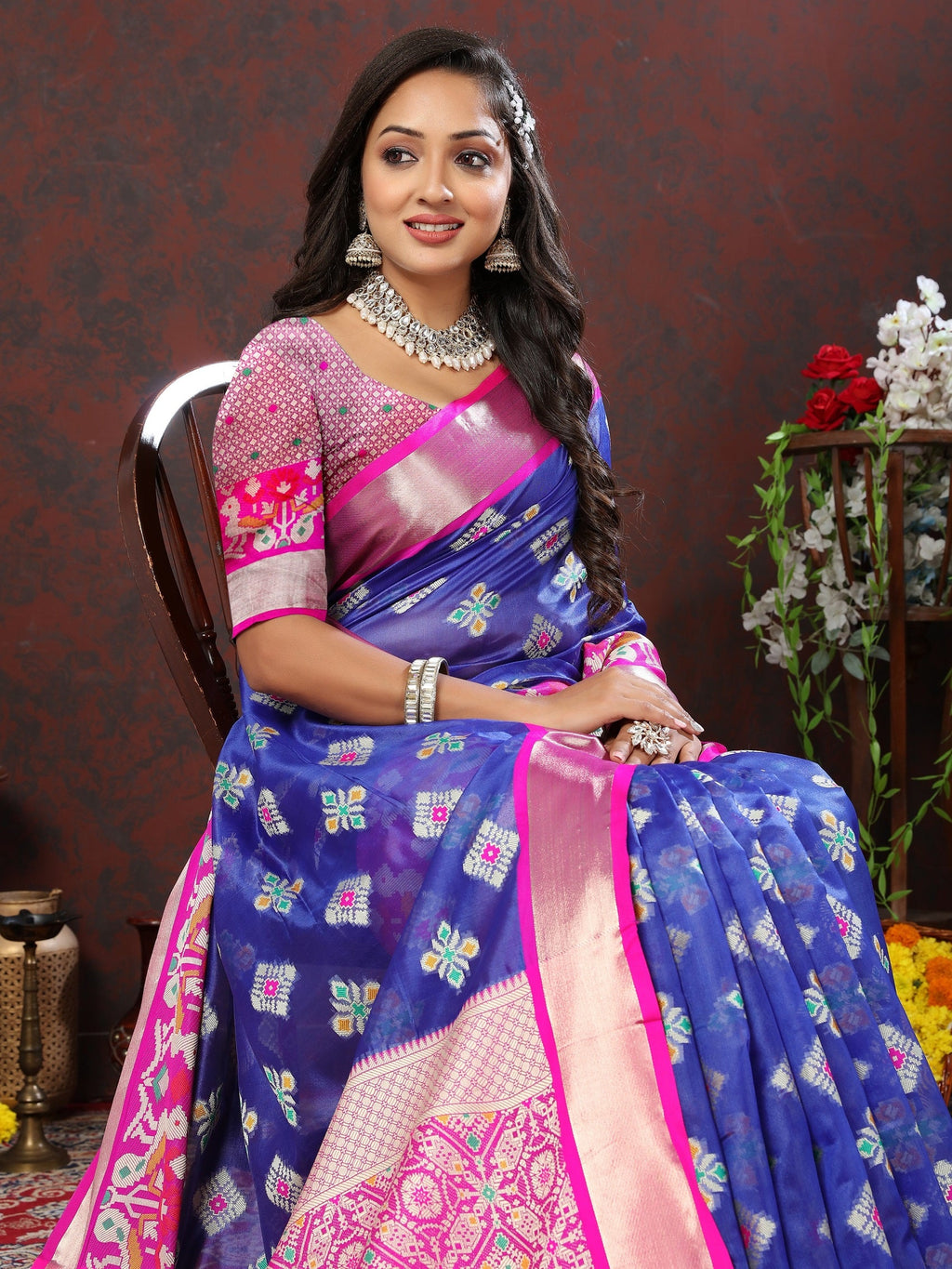 Vedant Vastram Royal Blue Color Kanjeevaram Patola Silk Saree - Royal Blue