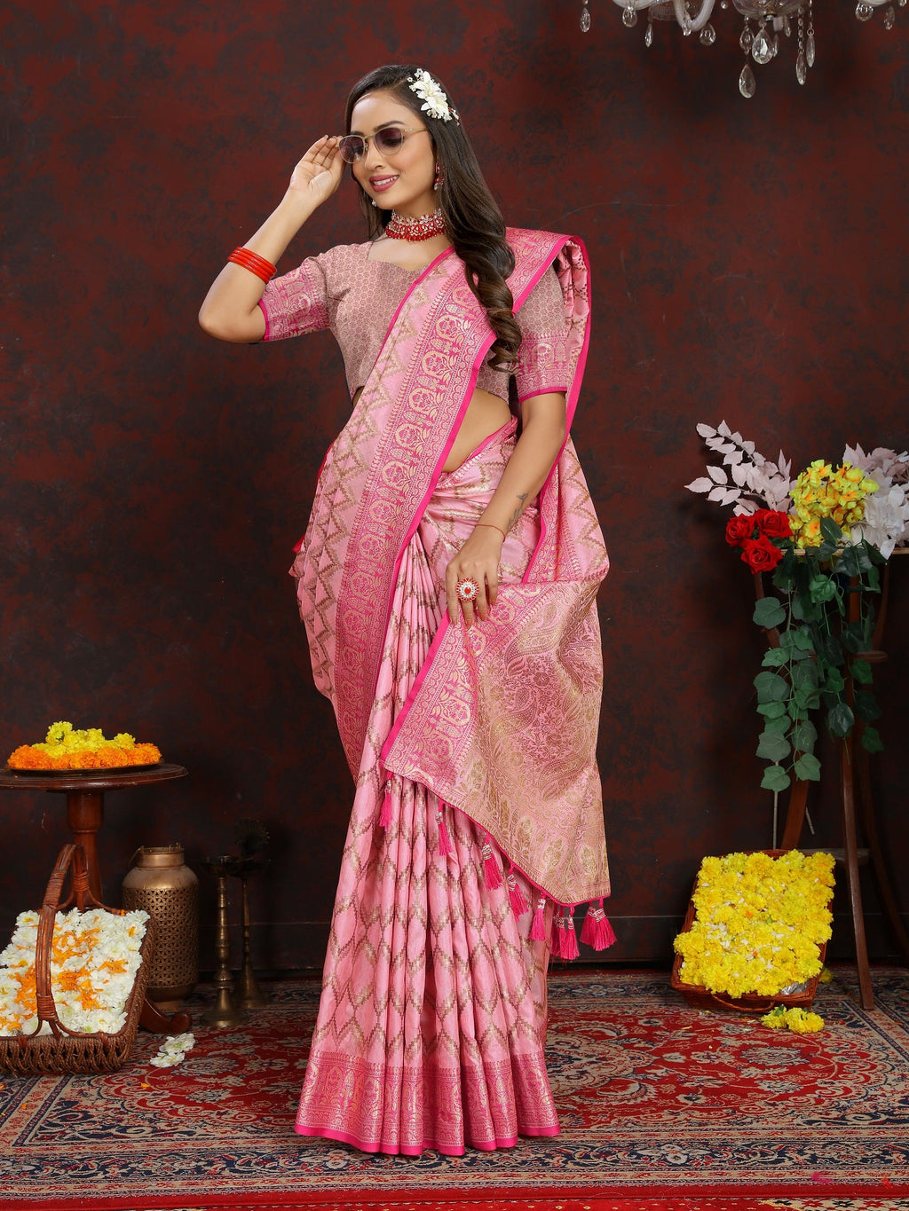 Vedant Vastram Baby Pink Color Banarasi Silk Saree - Baby Pink