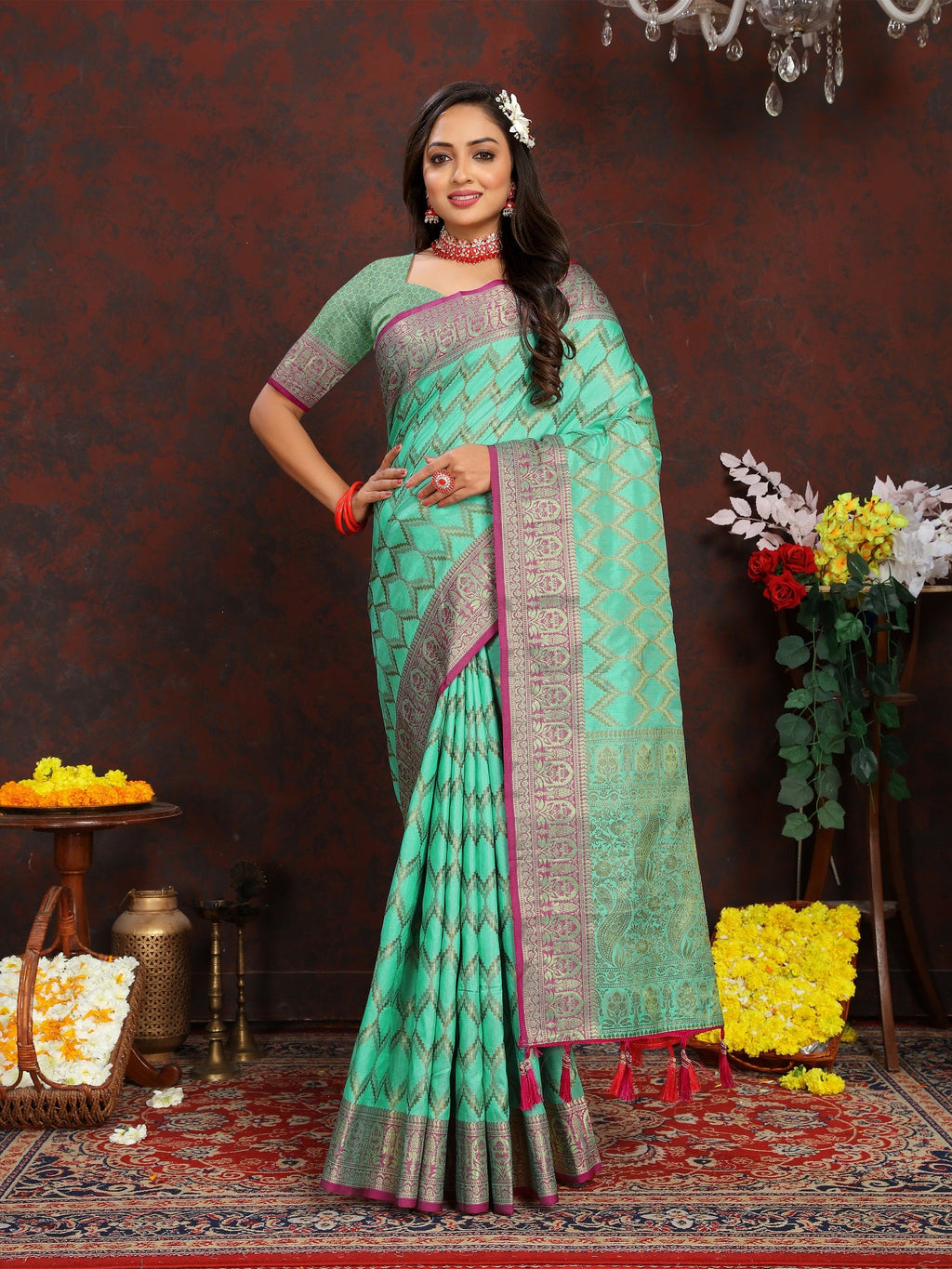 Vedant Vastram See Green Color Banarasi Silk Saree - See Green
