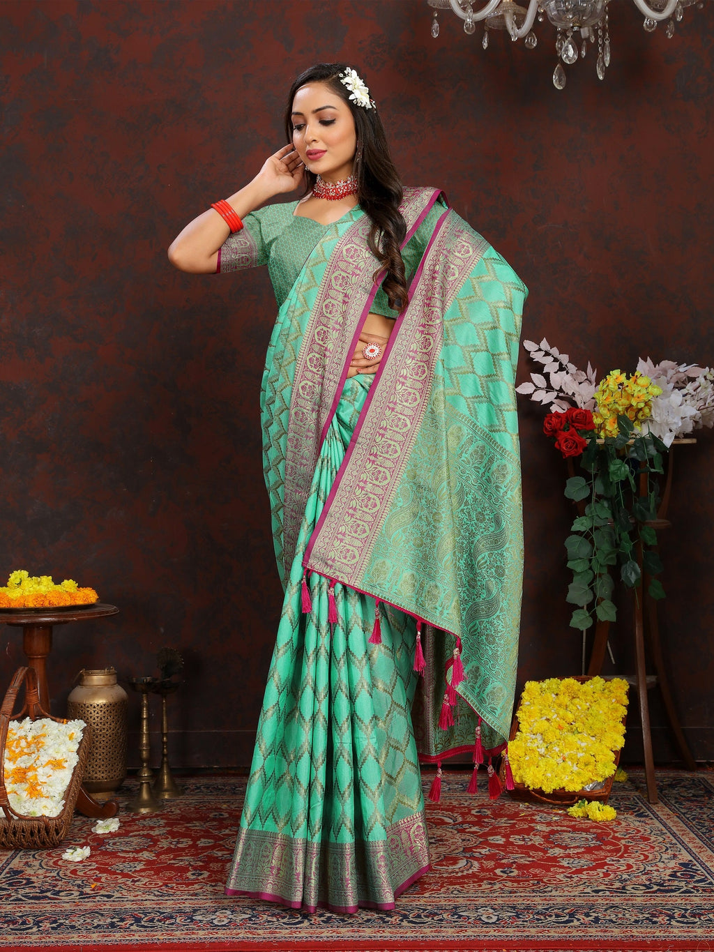 Vedant Vastram See Green Color Banarasi Silk Saree - See Green
