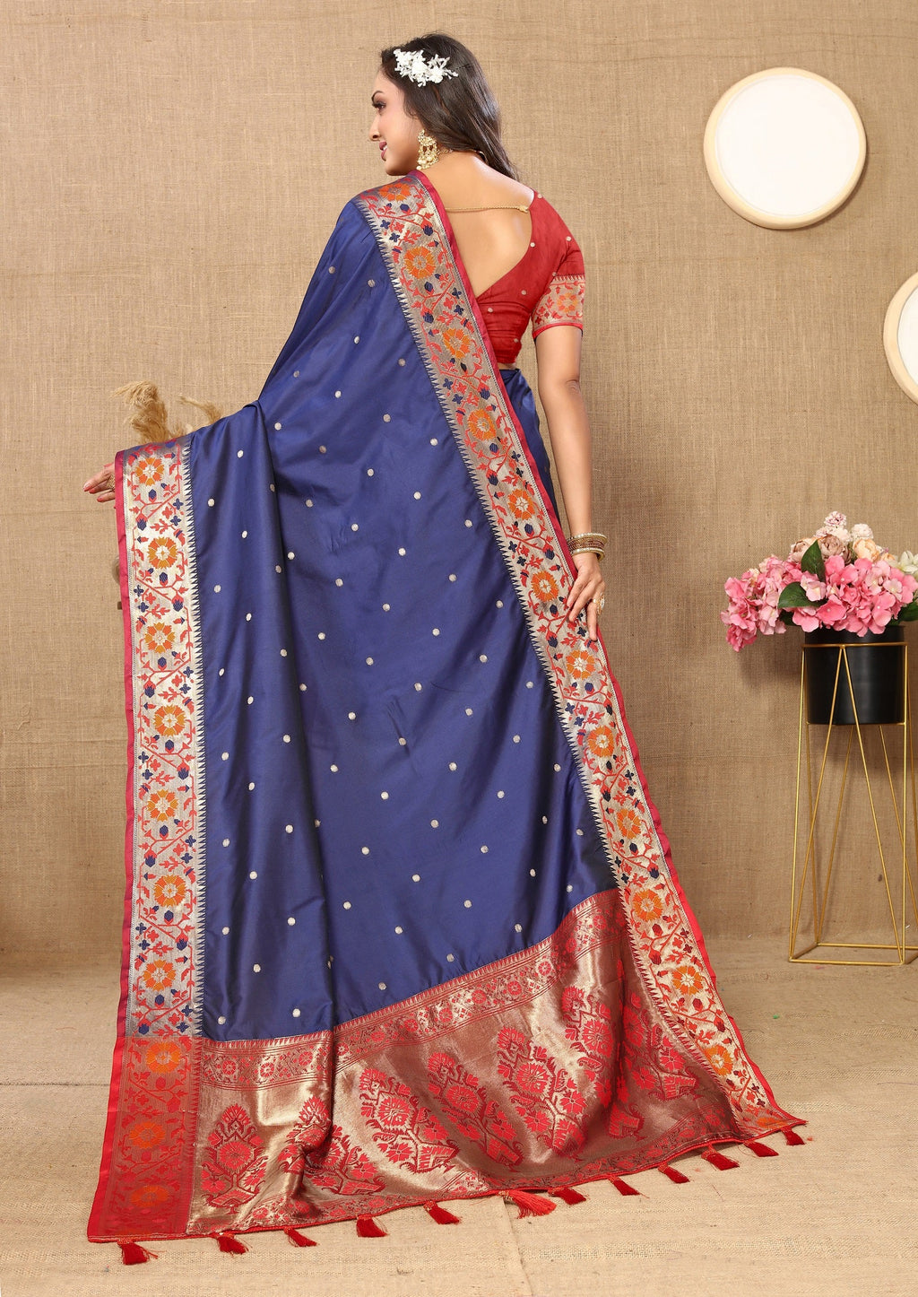 Vedant Vastram Navy Blue Color Paithani Silk Saree - Navy Blue