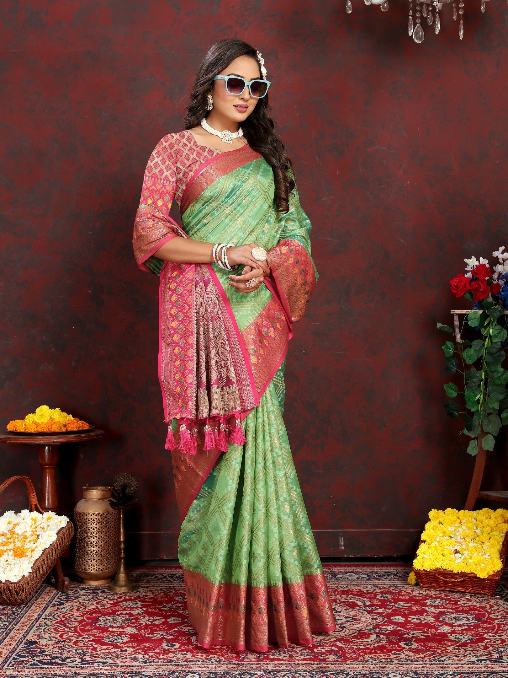 Vedant Vastram Parrot Color Kanjeevaram Organza Silk Saree - Parrot