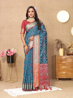 Vedant Vastram Navy Blue Color Kanjeevaram Patola Silk Saree - Navy Blue