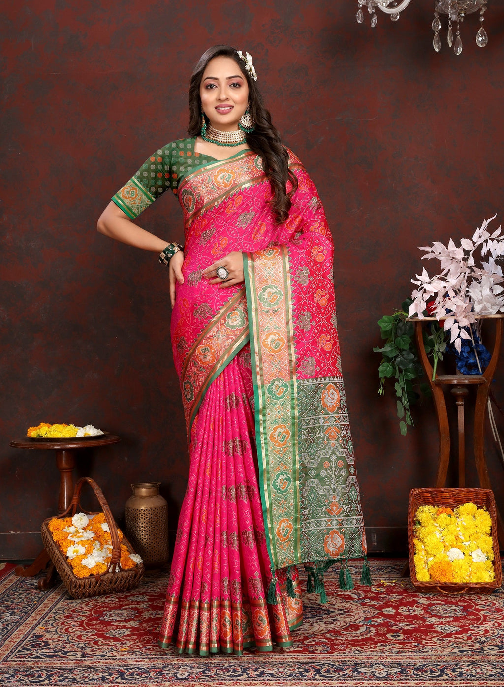 Vedant Vastram Pink Color Kanjeevaram Patola Silk Saree - Pink