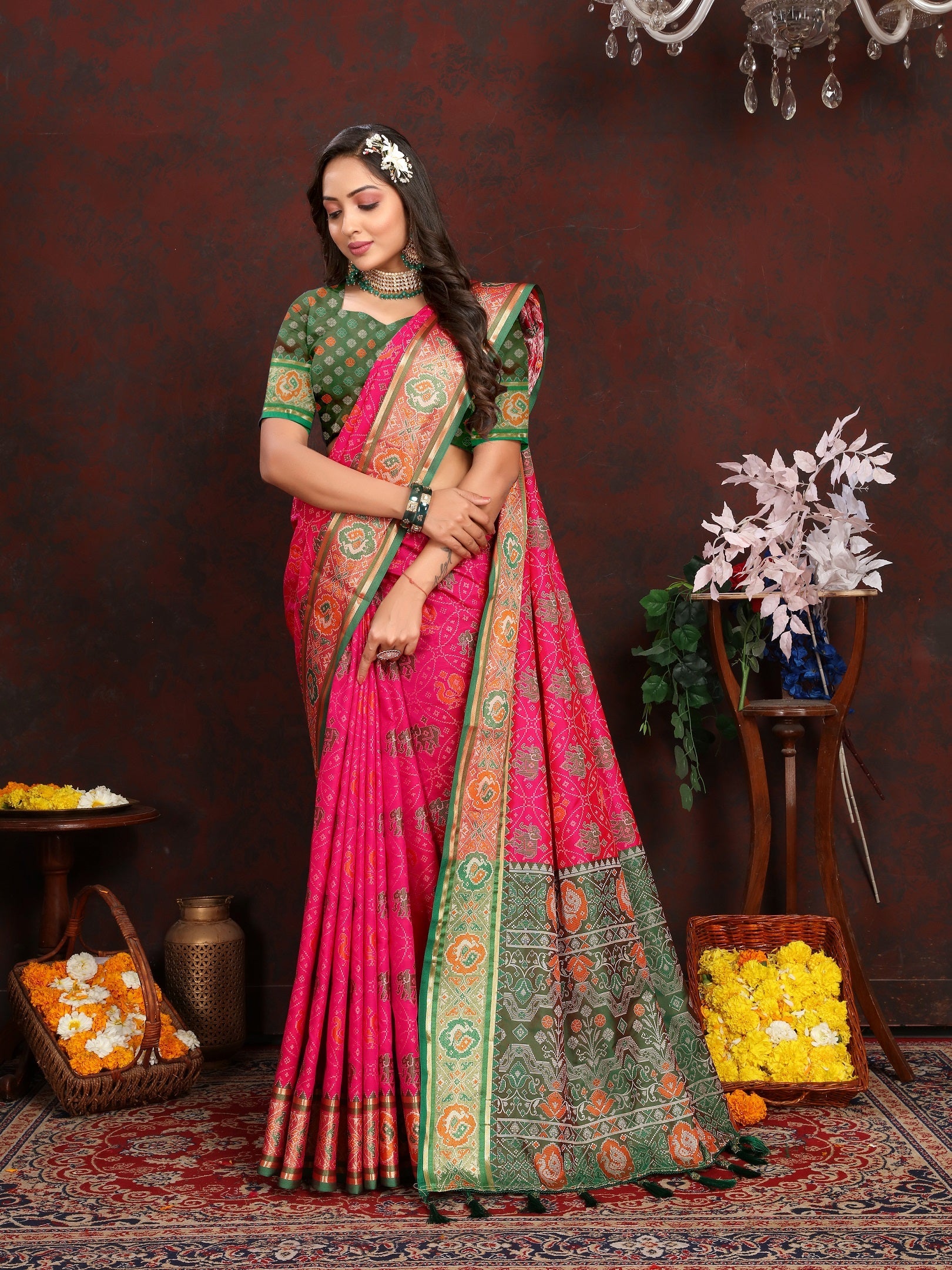 Vedant Vastram Pink Color Kanjeevaram Patola Silk Saree - Pink