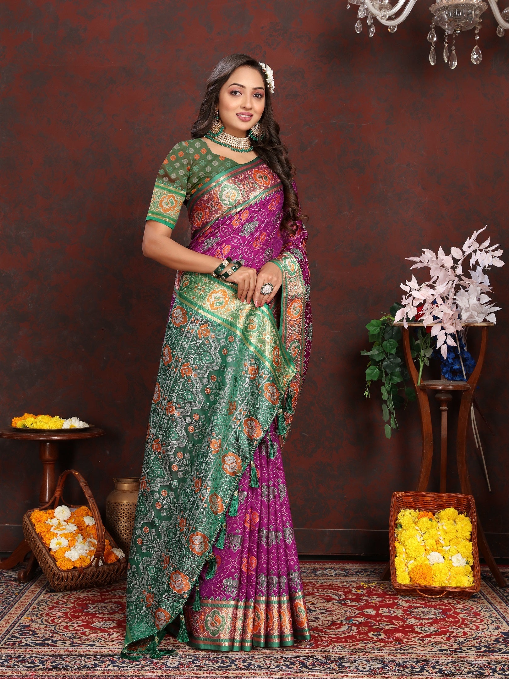 Vedant Vastram Purple Color Kanjeevaram Patola Silk Saree - Purple