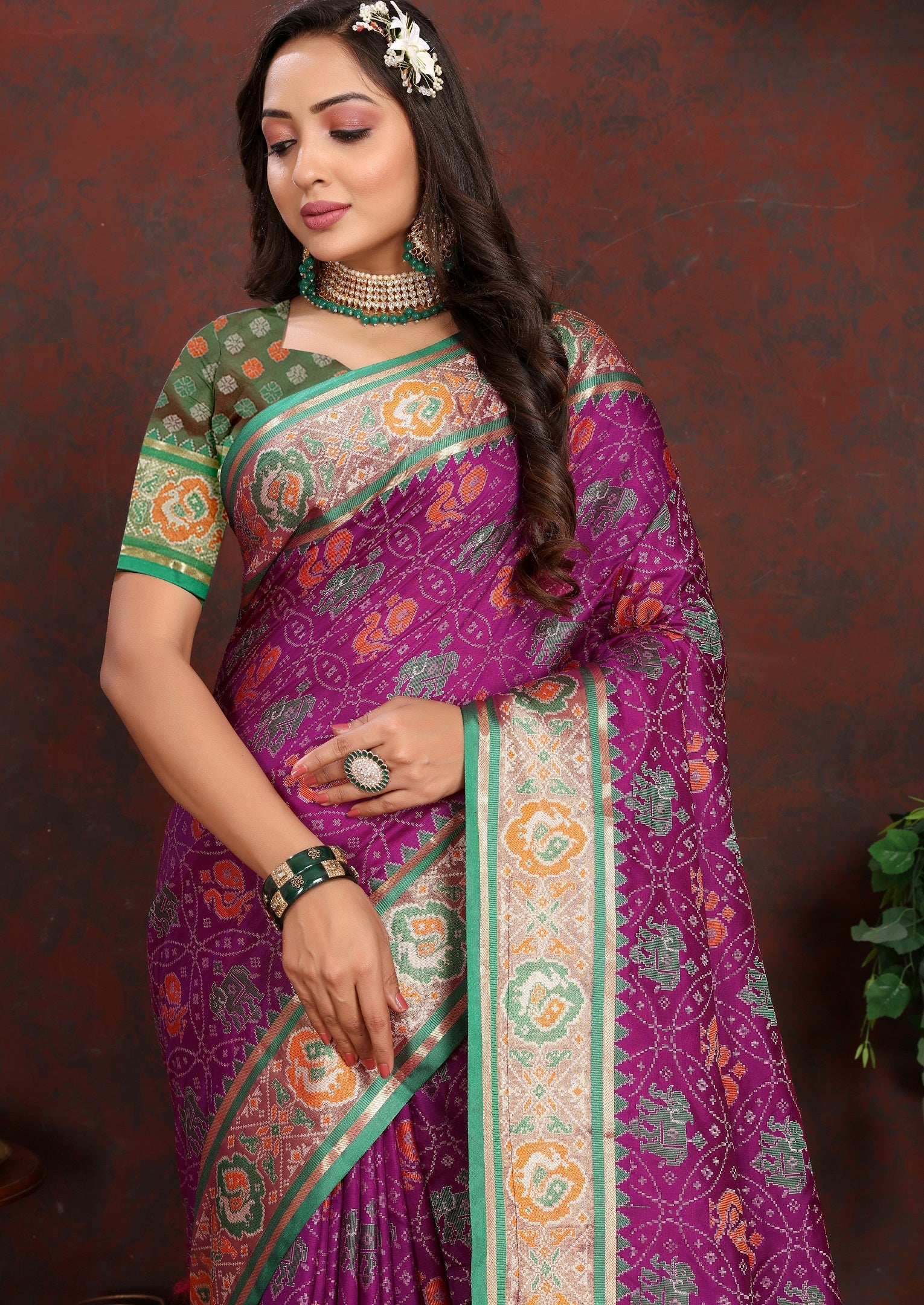 Vedant Vastram Purple Color Kanjeevaram Patola Silk Saree - Purple