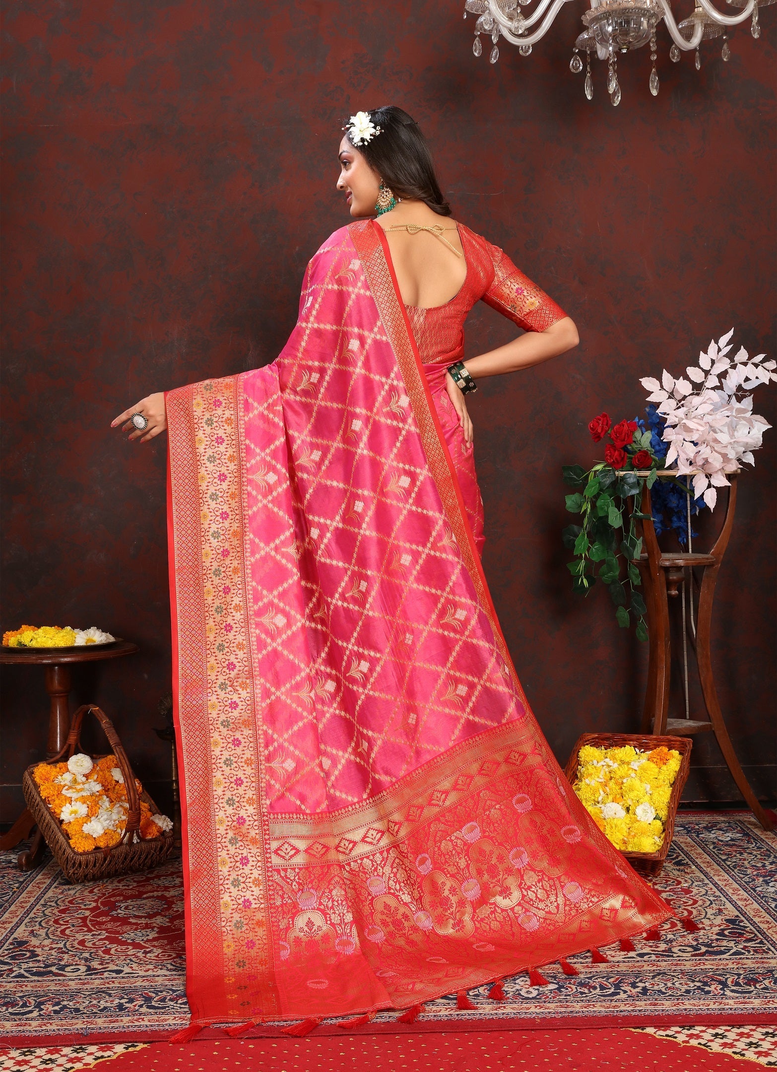 Vedant Vastram Tomato Color Kanjeevaram Organza Silk Saree - Tomato