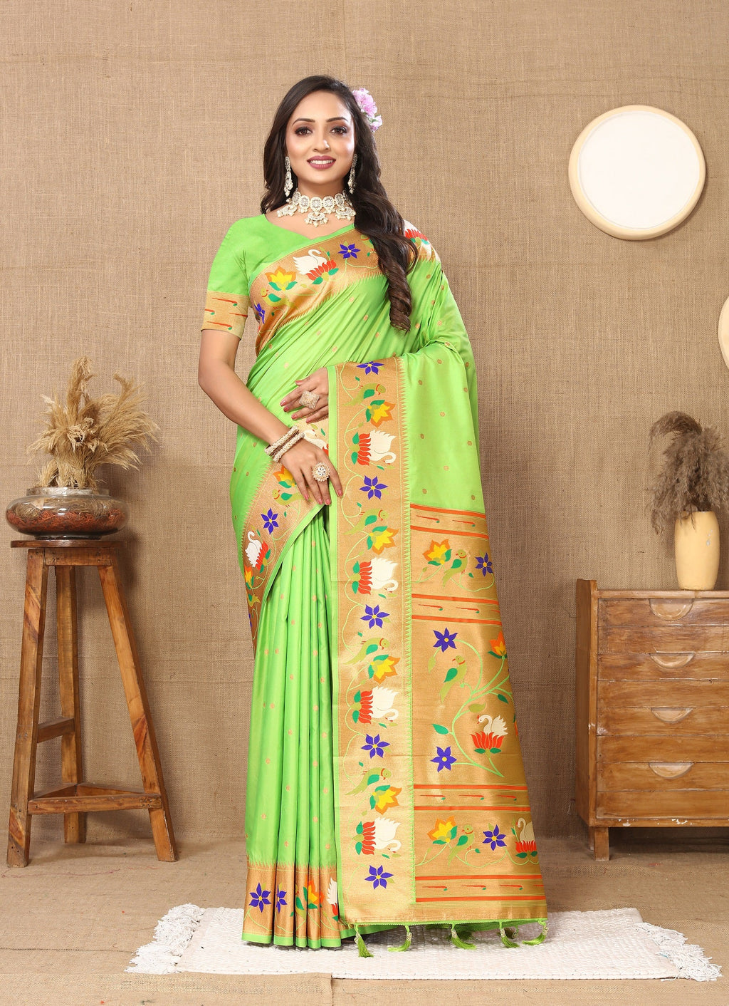 Vedant Vastram Parrot Color Paithani Silk Saree - Parrot - Distacart