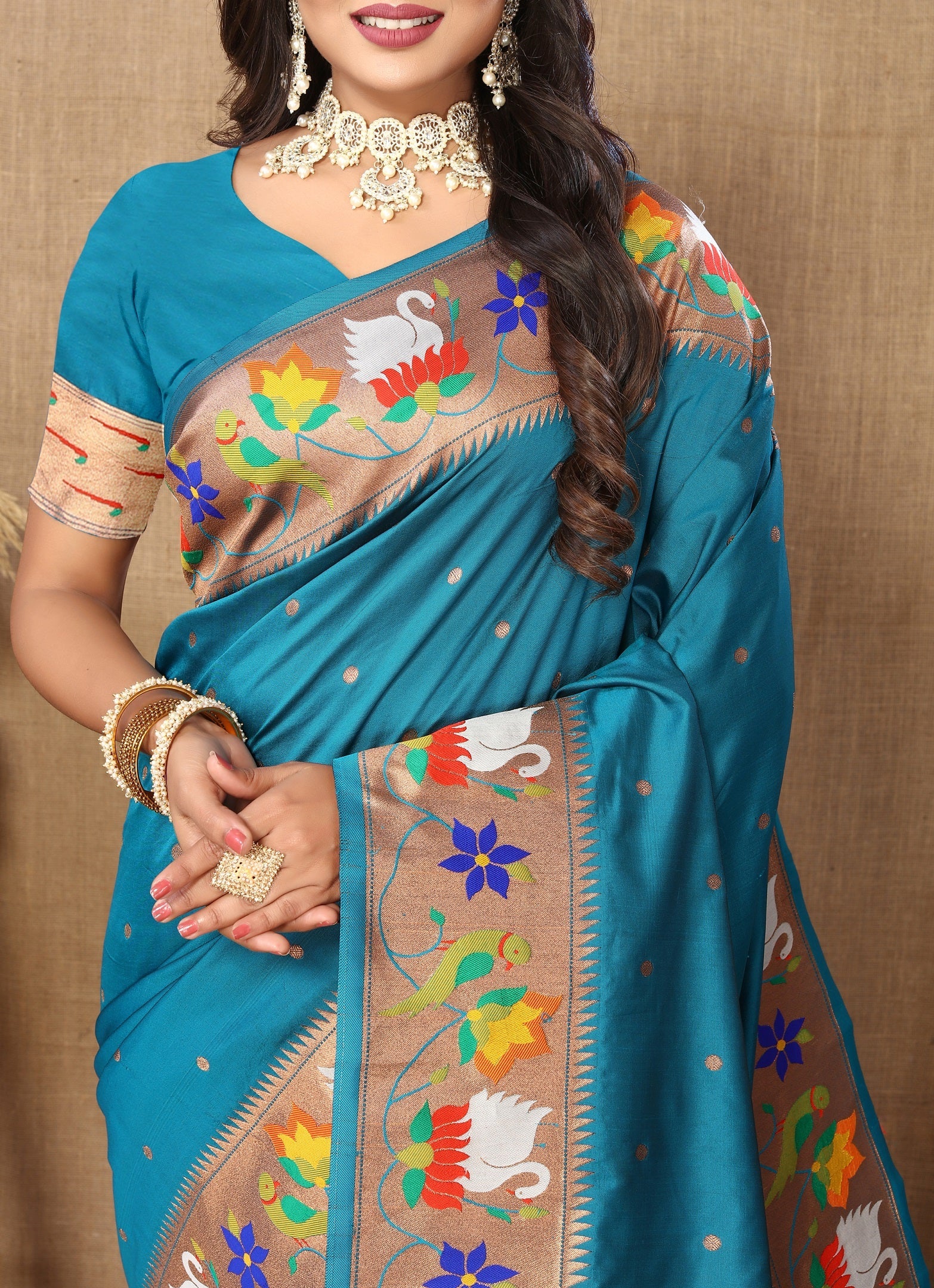 Vedant Vastram Rama Color Paithani Silk Saree - Rama - Distacart