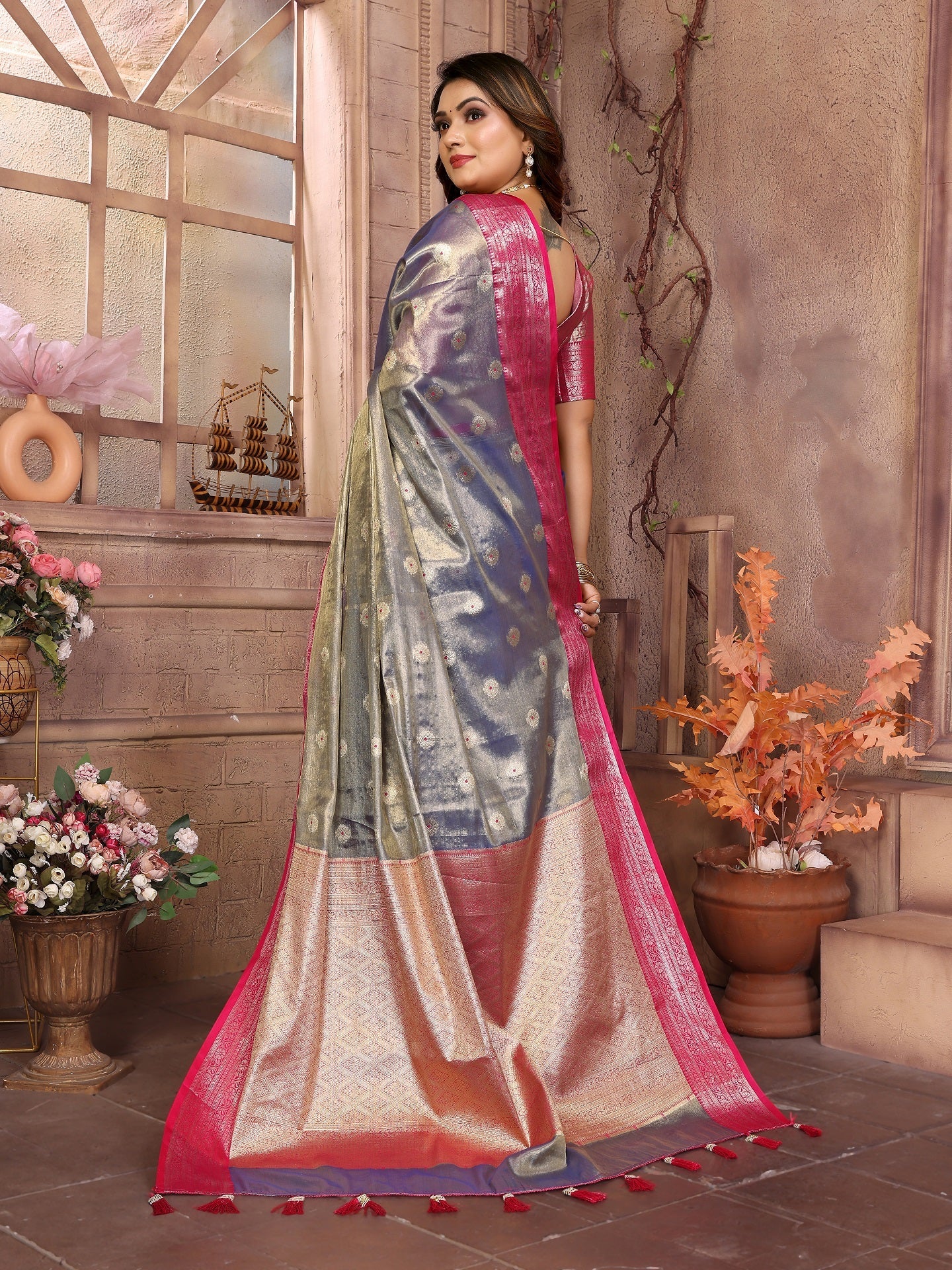 Vedant Vastram Tissue Silk Kanjeevaram Silk Saree - Blue