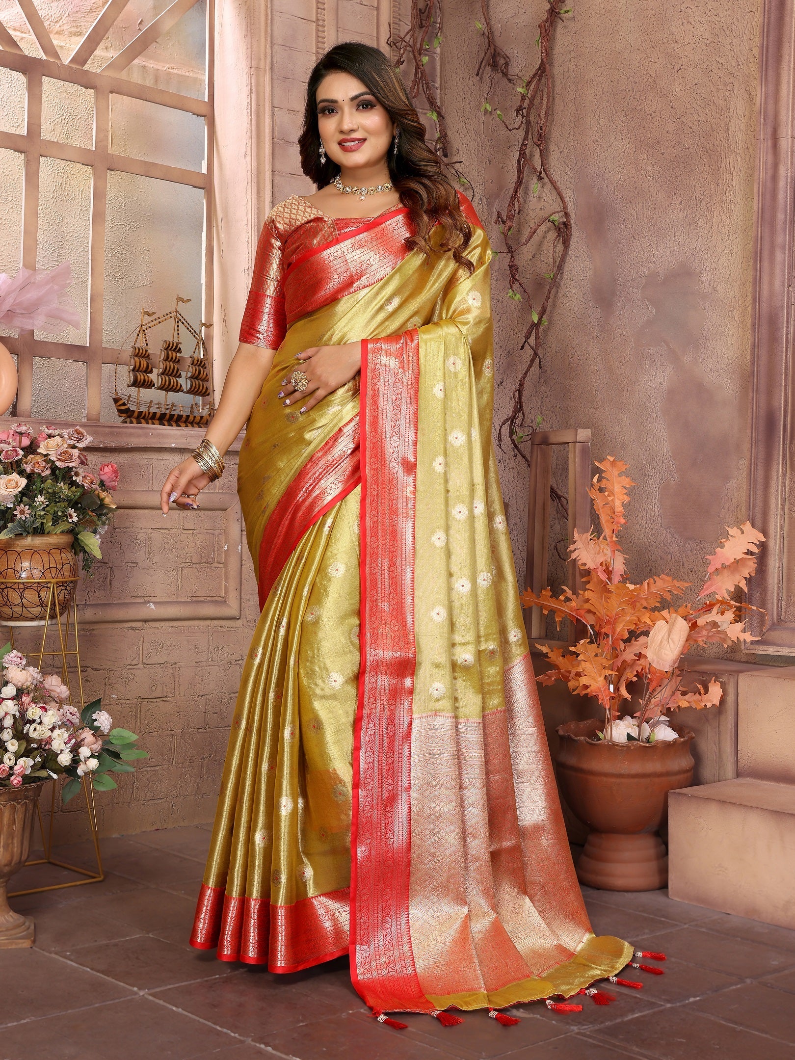 Vedant Vastram Tissue Silk Kanjeevaram Silk Saree - Olive