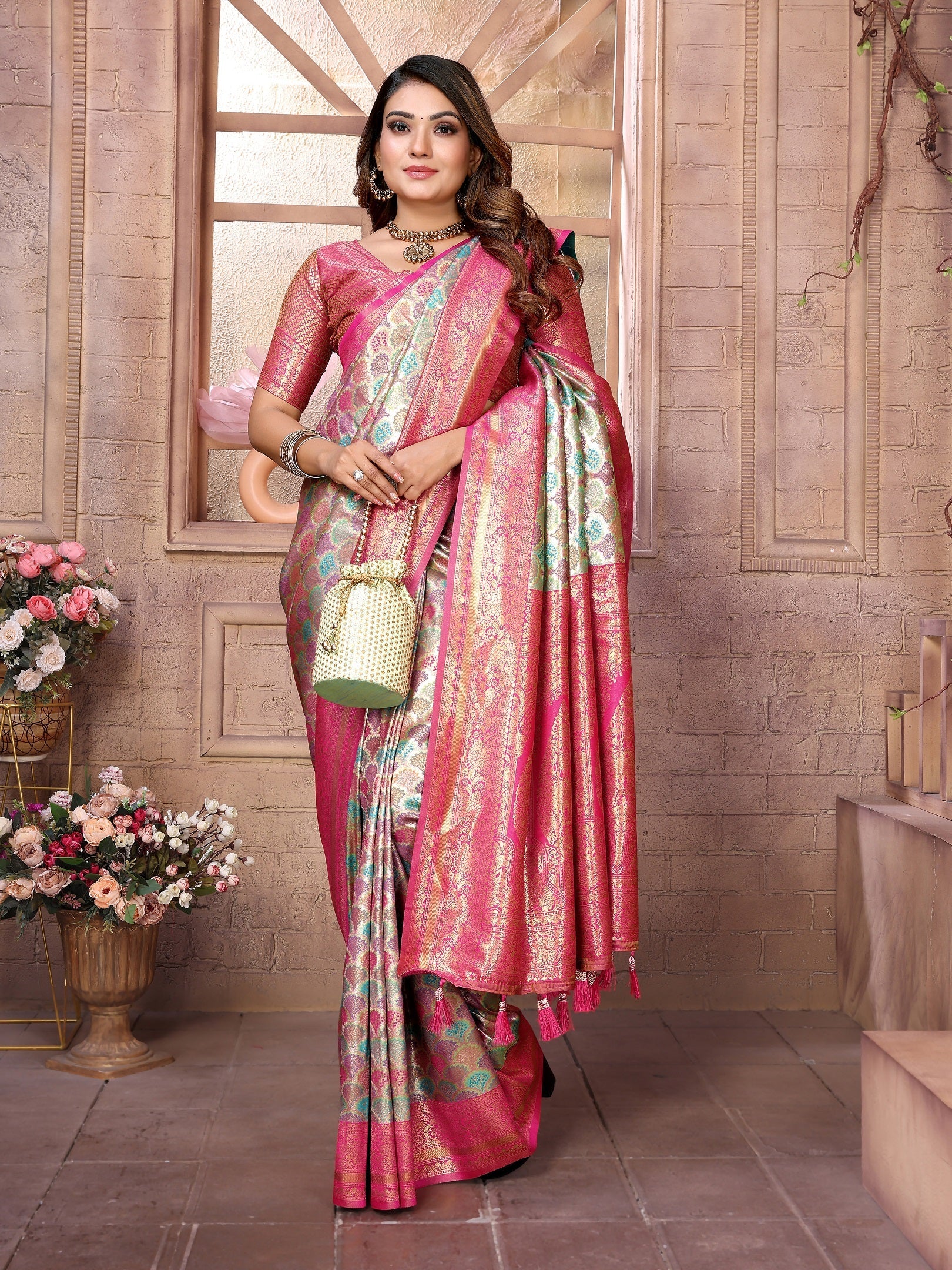 Vedant Vastram Soft Litchi Silk Kanjeevaram Silk Saree - Parrot - Distacart