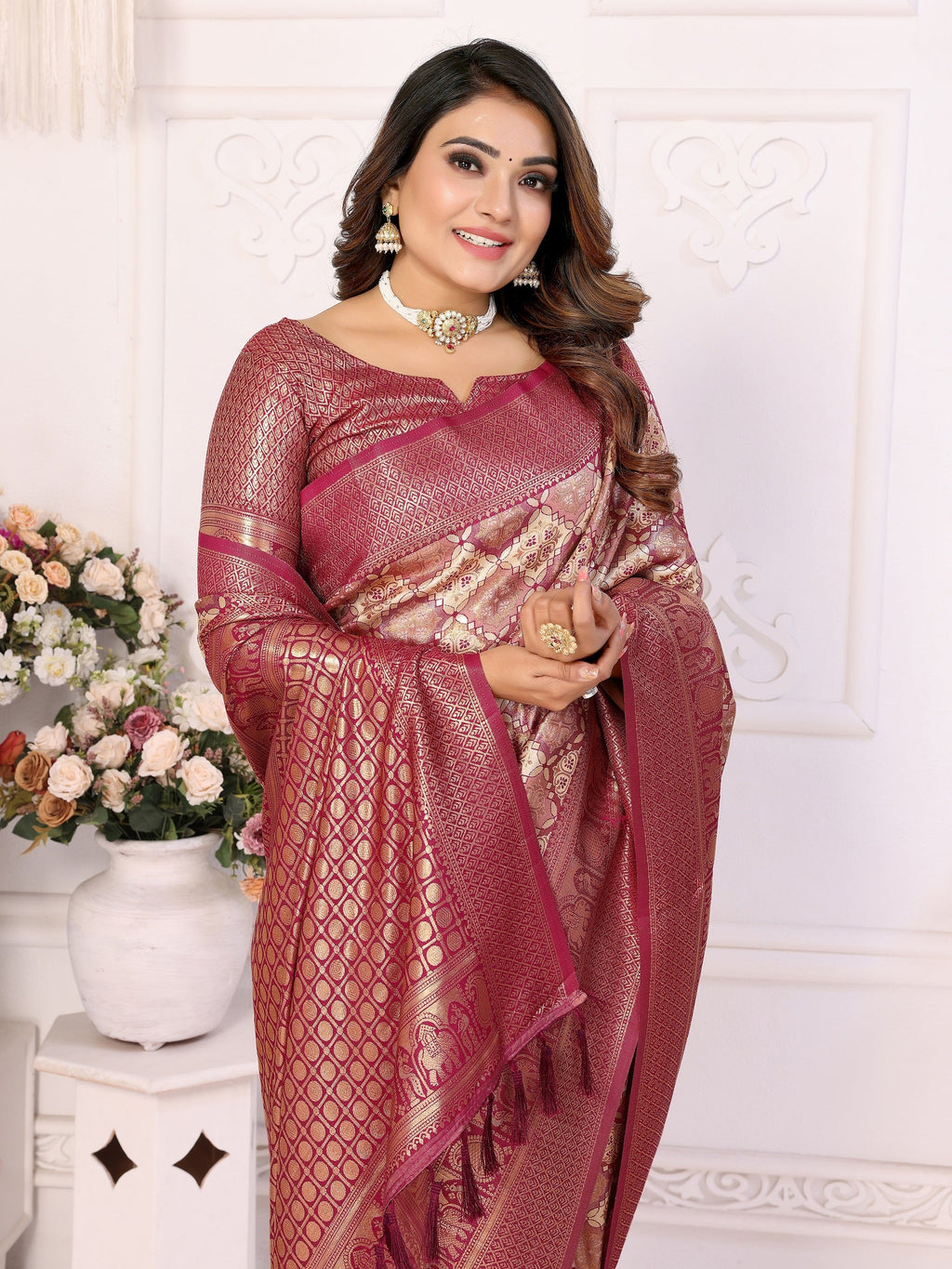 Vedant Vastram Soft Litchi Silk Kanjeevaram Silk Saree - Maroon