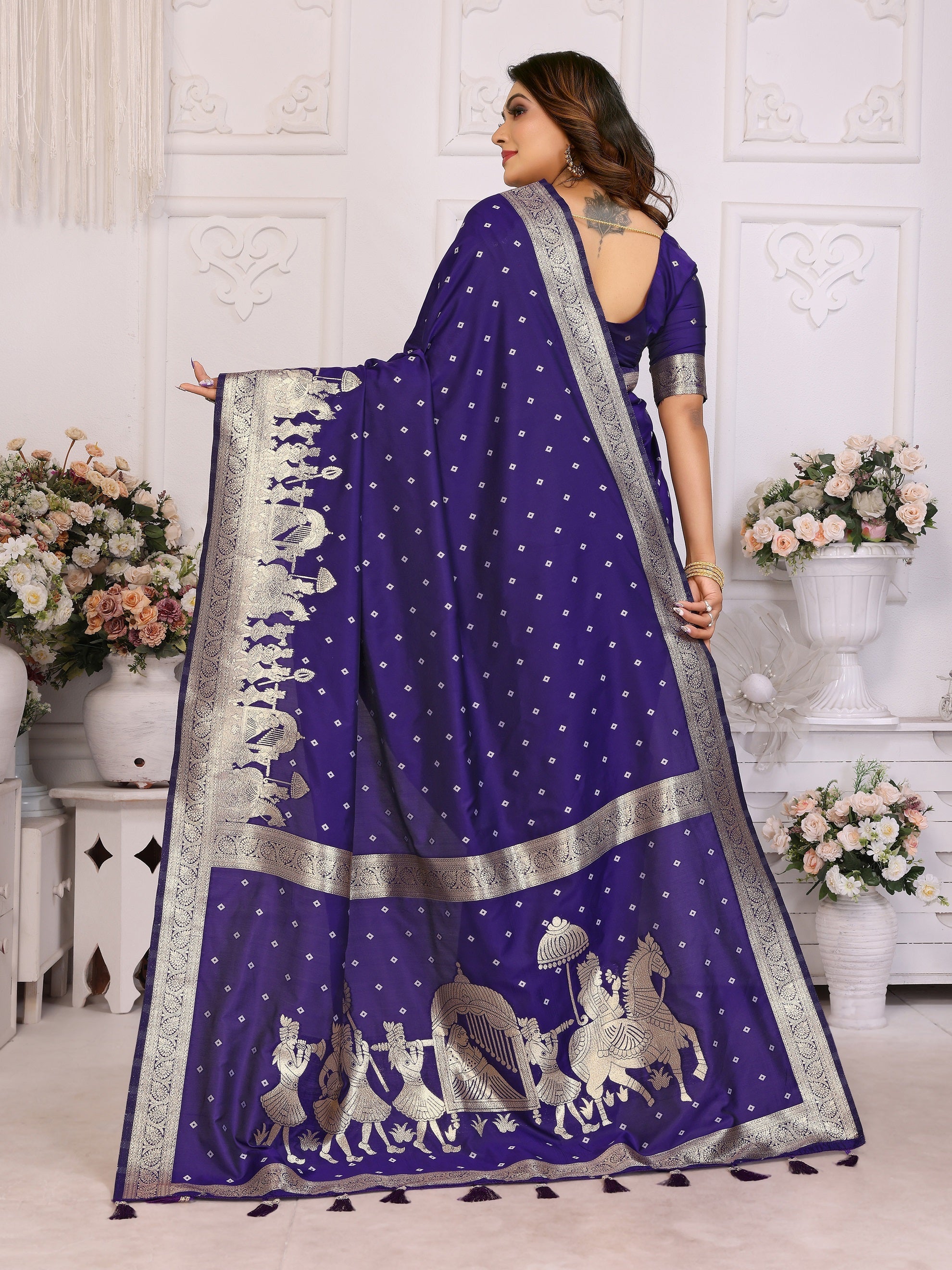 Vedant Vastram Soft Litchi Silk Banarasi Silk Saree - Navy