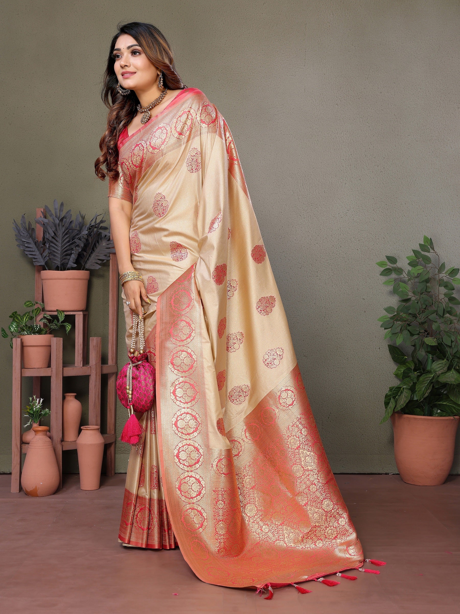 Vedant Vastram Viscose Silk Kanjeevaram Silk Saree - Peach - Distacart