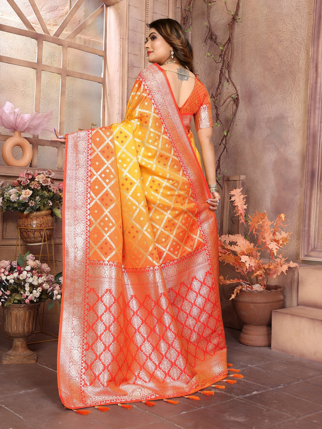 Vedant Vastram Soft Litchi Silk Kanjeevaram Silk Saree - Mustard