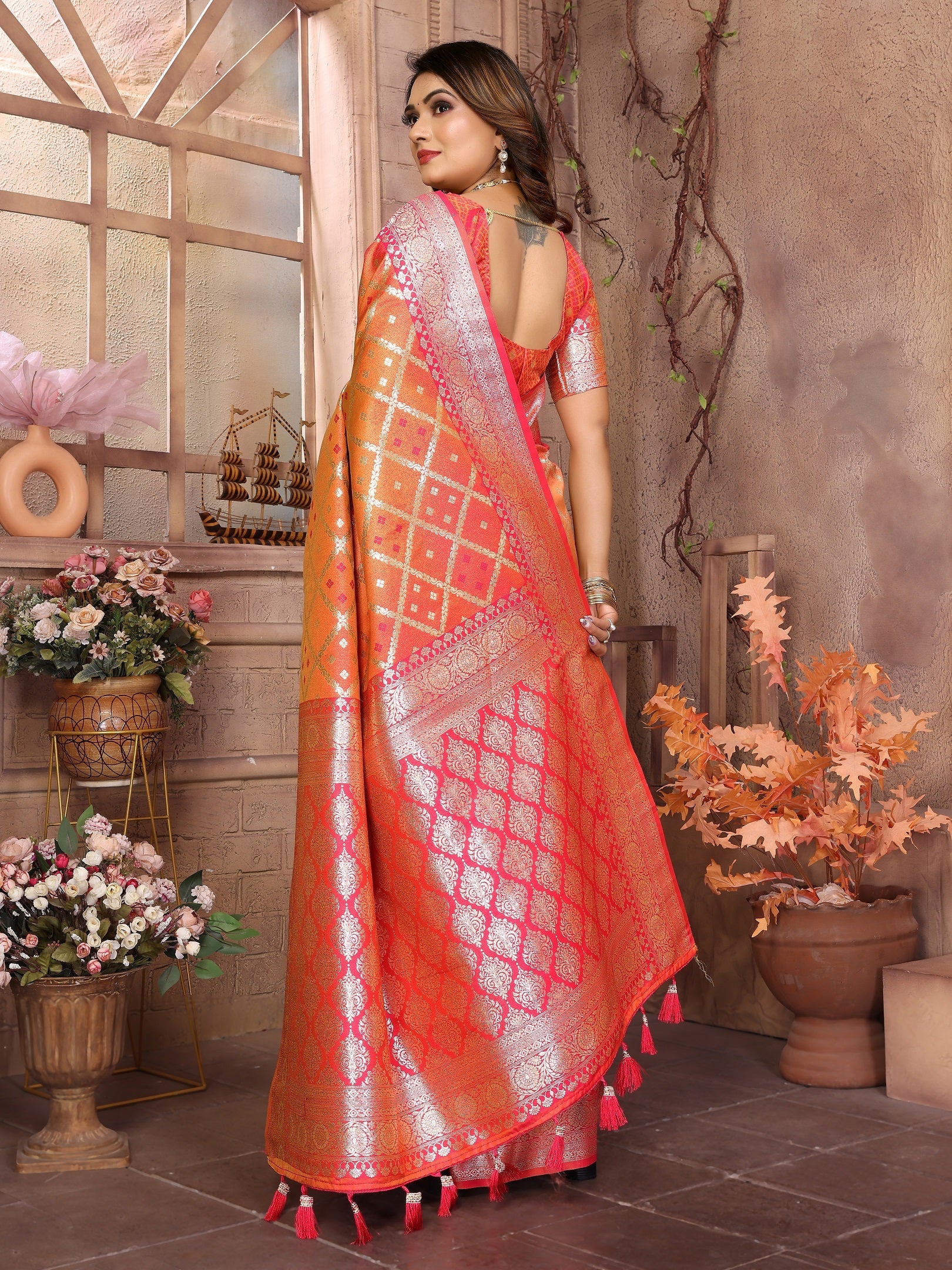 Vedant Vastram Soft Litchi Silk Kanjeevaram Silk Saree - Orange