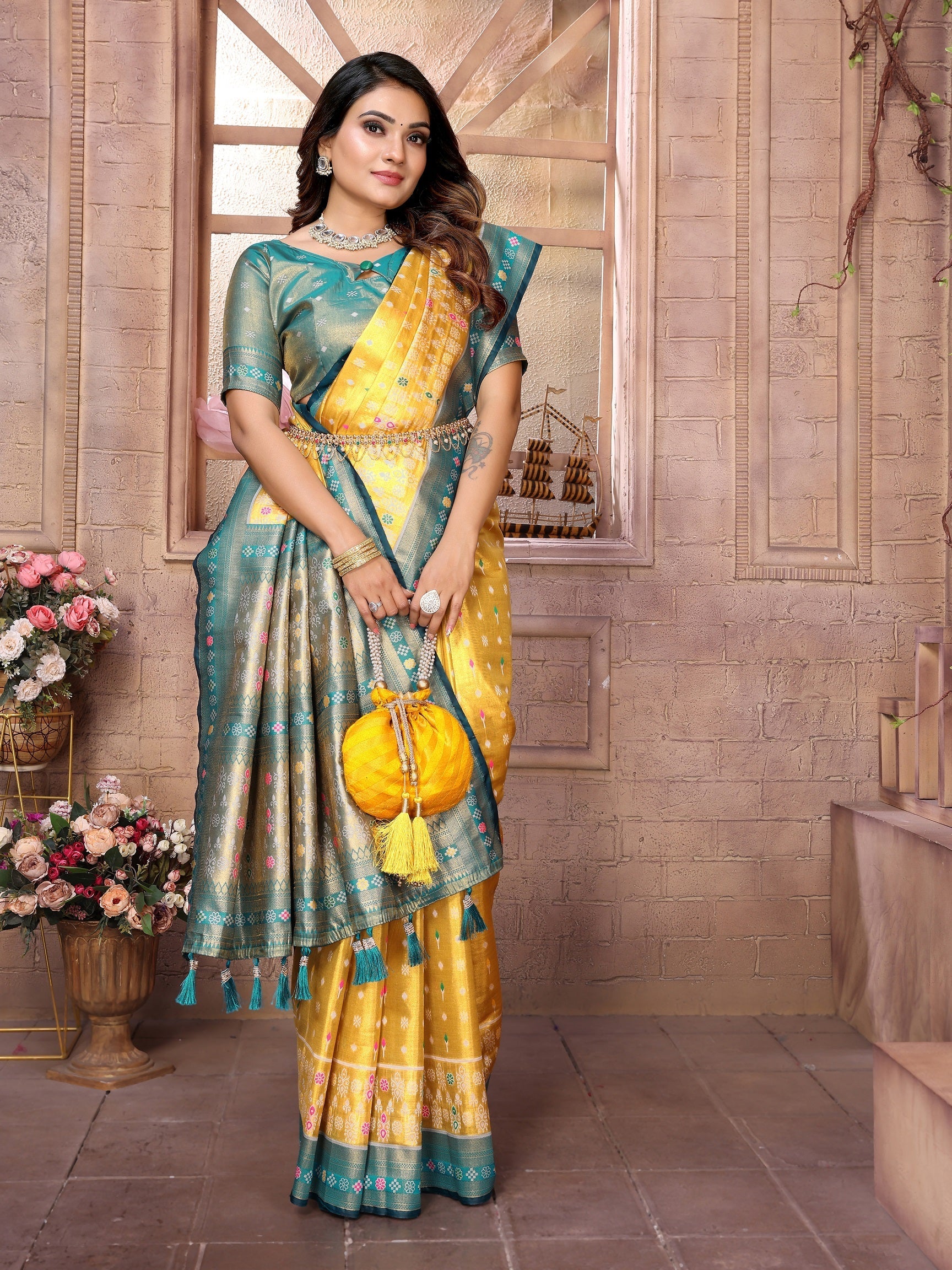 Vedant Vastram Tissue Silk Patola Design Kanjeevaram Silk Saree - Yellow