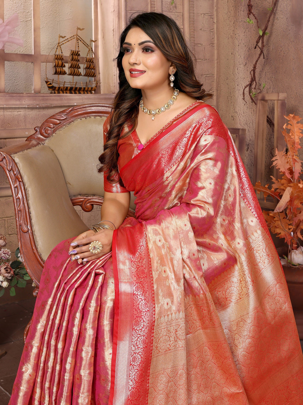 Vedant Vastram Tissue Silk Kanjeevaram Silk Saree - Pink