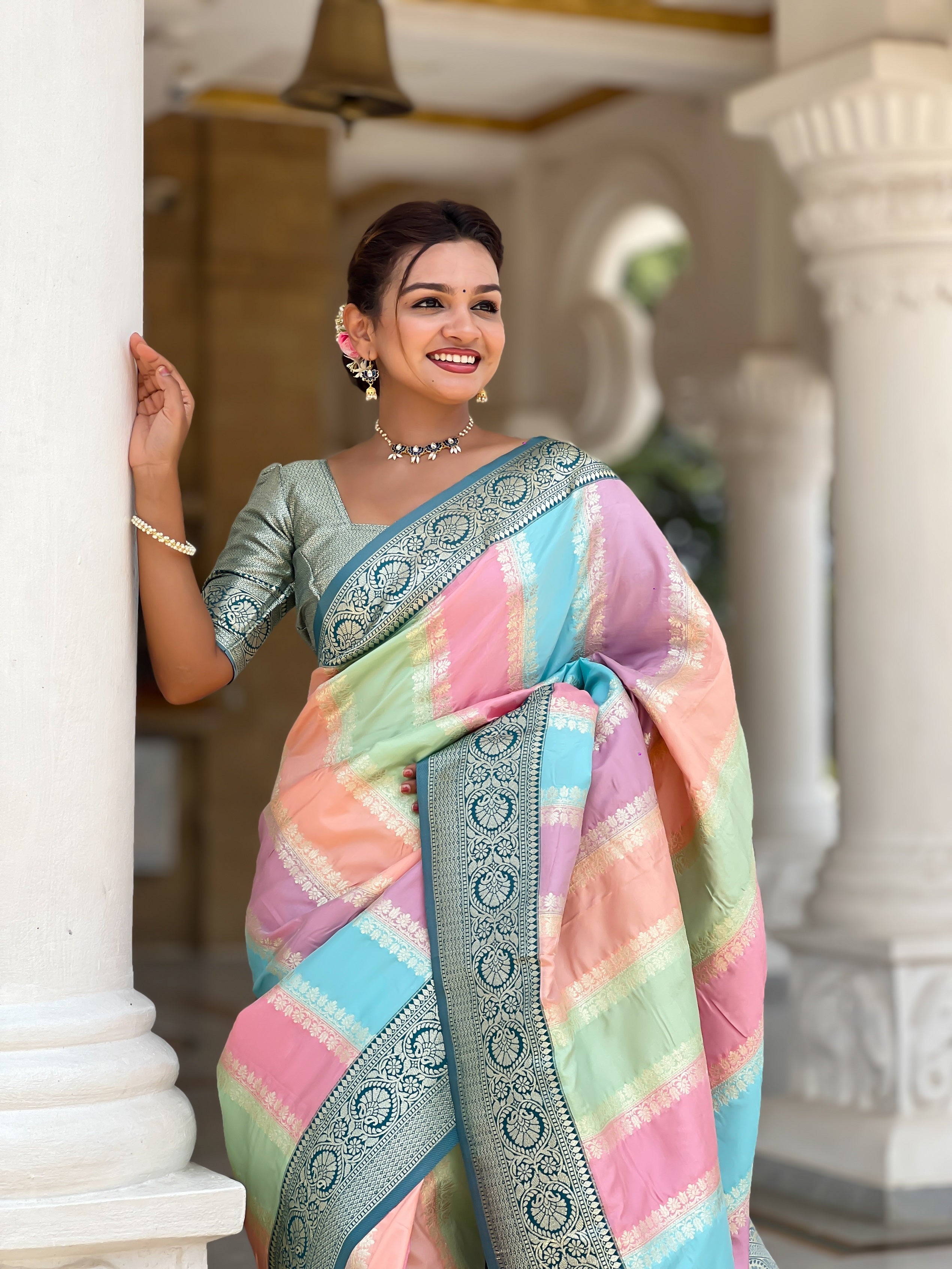 Vedant Vastram Soft Litchi Silk Fancy Jacquard Bollywood Saree - Morpich
