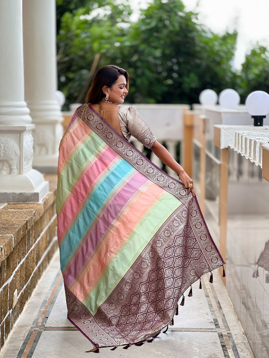 Vedant Vastram Soft Litchi Silk Fancy Jacquard Bollywood Saree - Wine