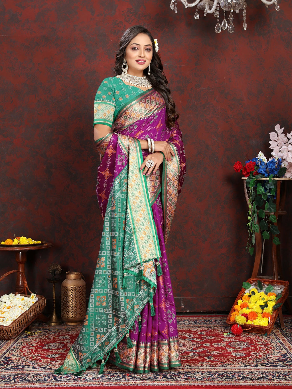 Vedant Vastram Purple Color Kanjeevaram Patola Silk Saree - Purple