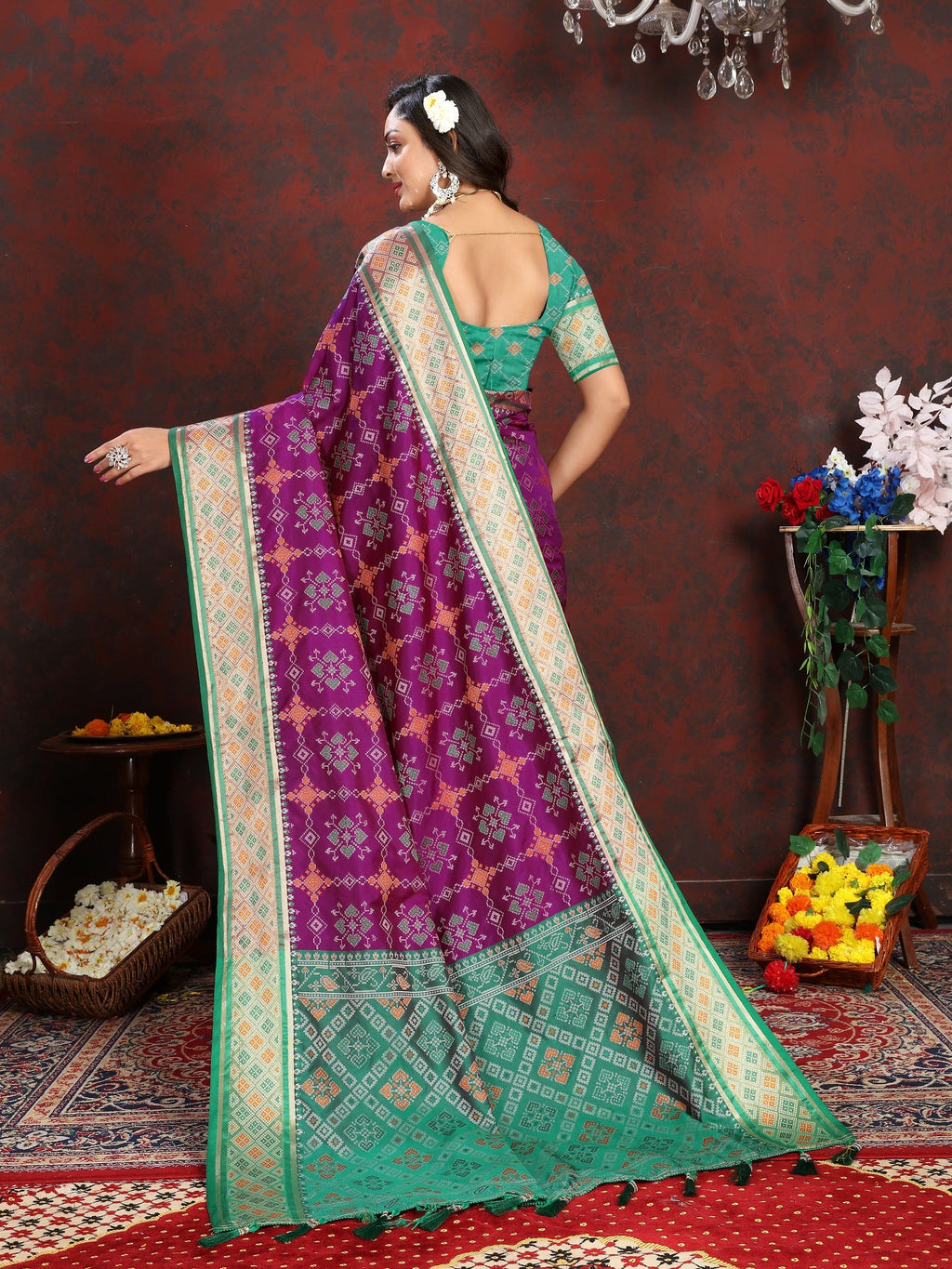 Vedant Vastram Purple Color Kanjeevaram Patola Silk Saree - Purple