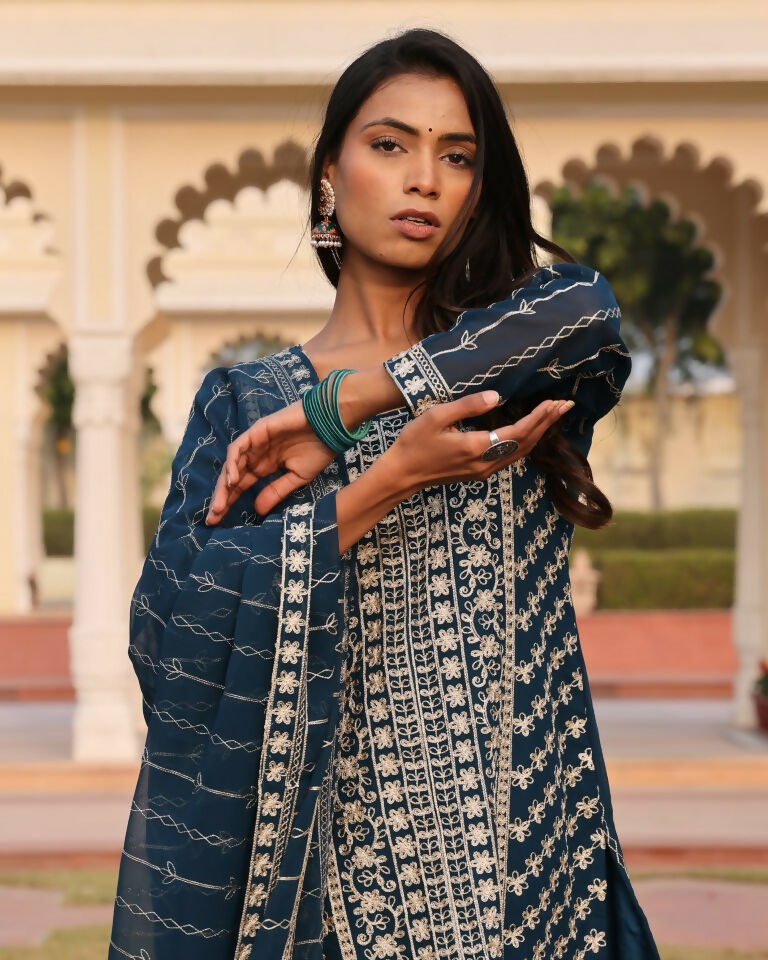 Jyoti Fashion Women's Morpeach Georgette Embroidered Designer Kurta Set