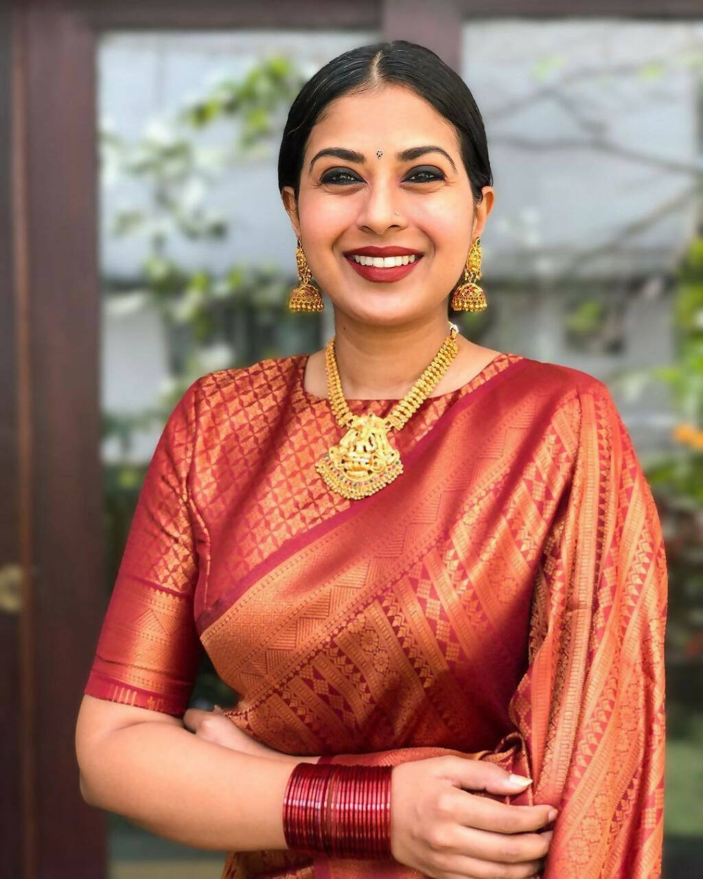 DEIANA'S Beautiful Designer Golden zari Soft Lichi Silk Saree - Maroon