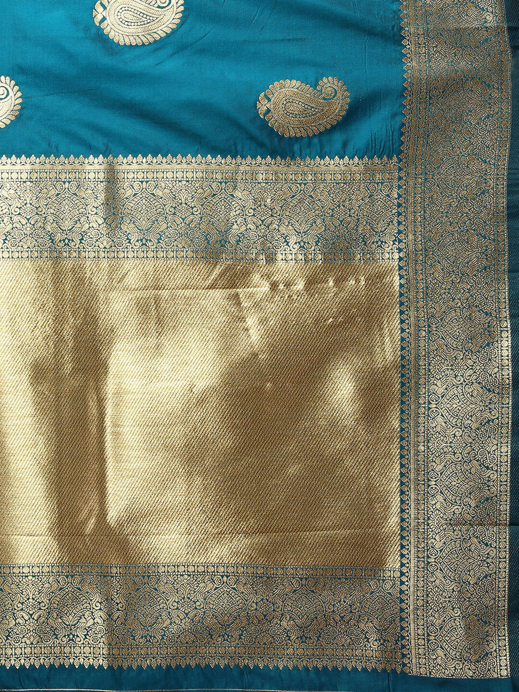 Lorenvalley Fashion Rama Soft Silk Woven Design Gold Zari Weaving Saree