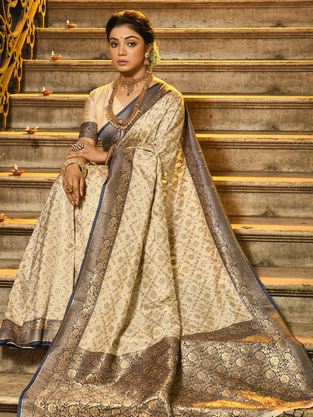 Anaita Off White Banarasi Saree With Blouse Piece - Distacart