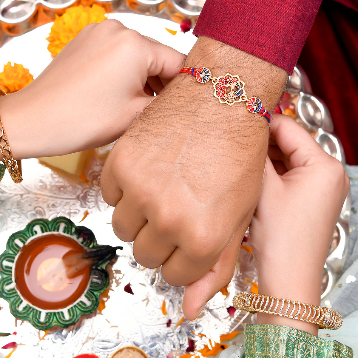 trueBrowns X Voylla Cutwork Studded High Polish Thread Rakhi - Distacart