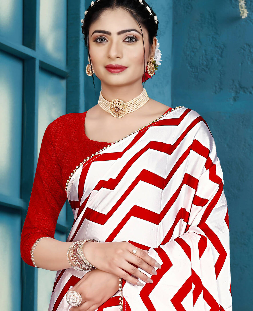 Red Japan Satin Stripe Printed Saree With Unstitched Blouse Piece - Laavanya
