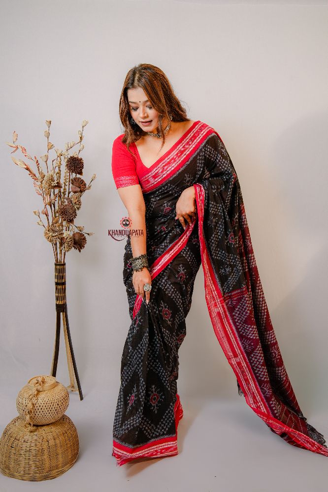 khanduapata Black & Red Star Design Cotton Saree For Women - Distacart