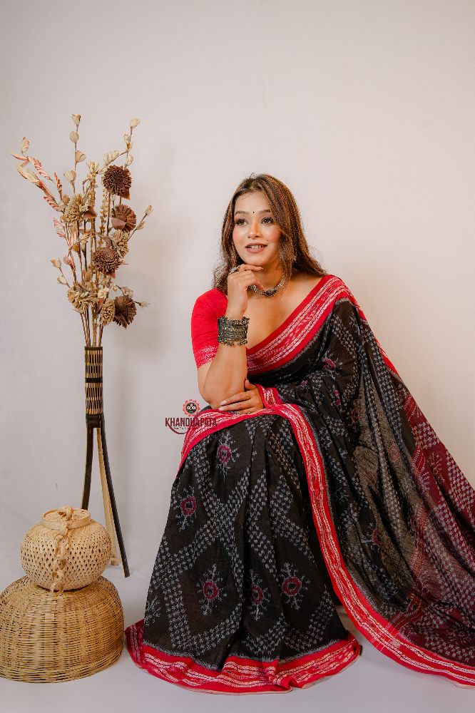 khanduapata Black & Red Star Design Cotton Saree For Women - Distacart