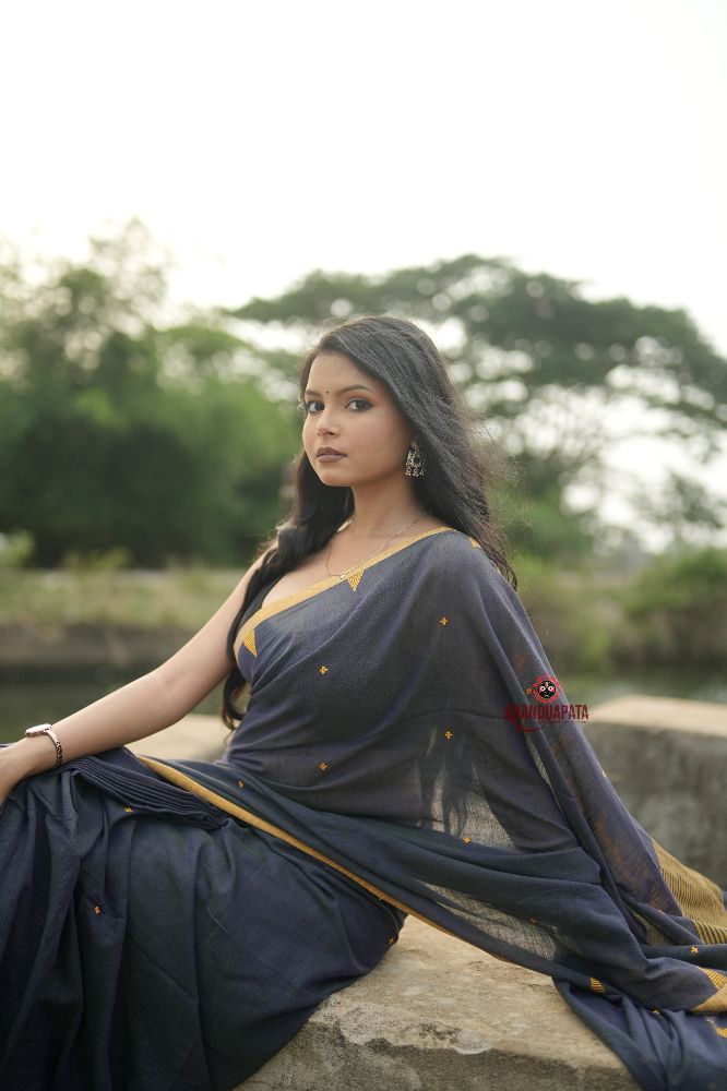 khanduapata Grey and Mustard Yellow Dot Pattern Cotton Saree For Women - Distacart