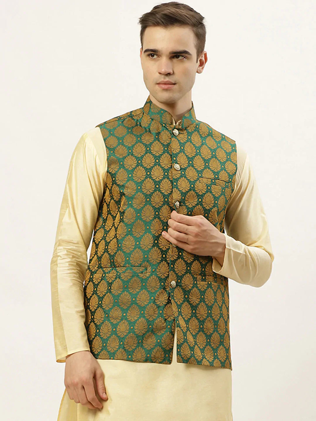 Jompers Men's Green Self-Designed Waistcoat