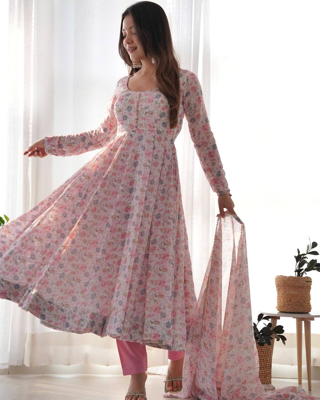 Lehenga Mart Pink Chiffon Designer Anarkali Suit Set