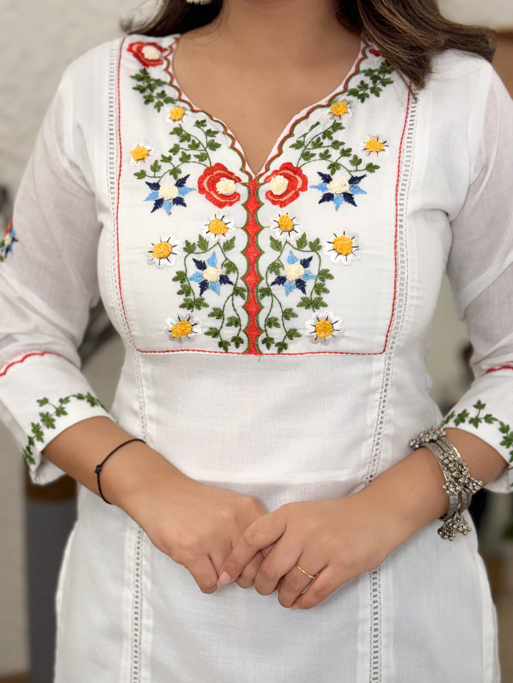 Lorenvalley White Cotton Embroidered & Khatli Hand Work Kurta with Pant