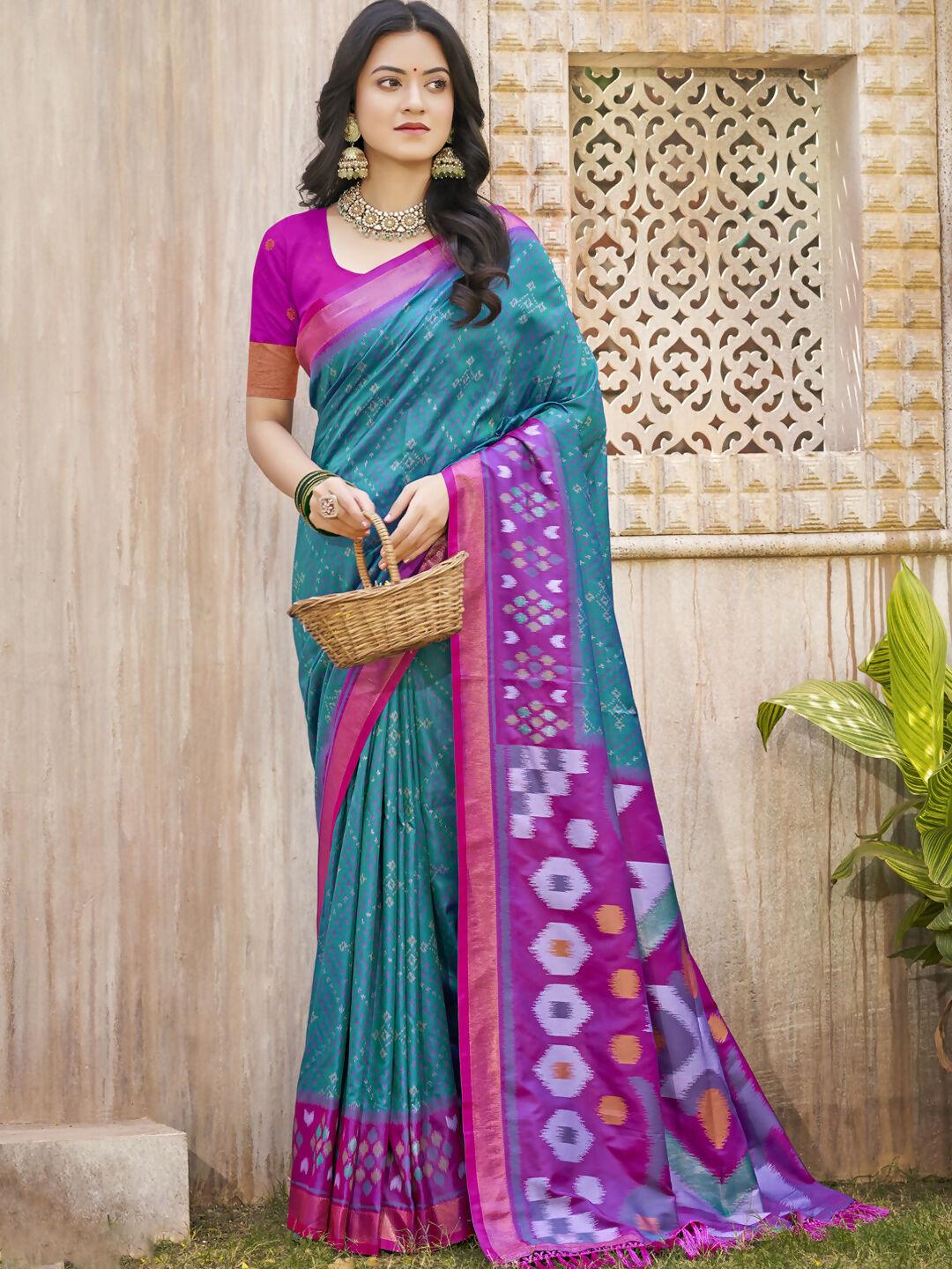 Shree Shyam Fashion Pochampalli Silk Sea Green Saree - Distacart