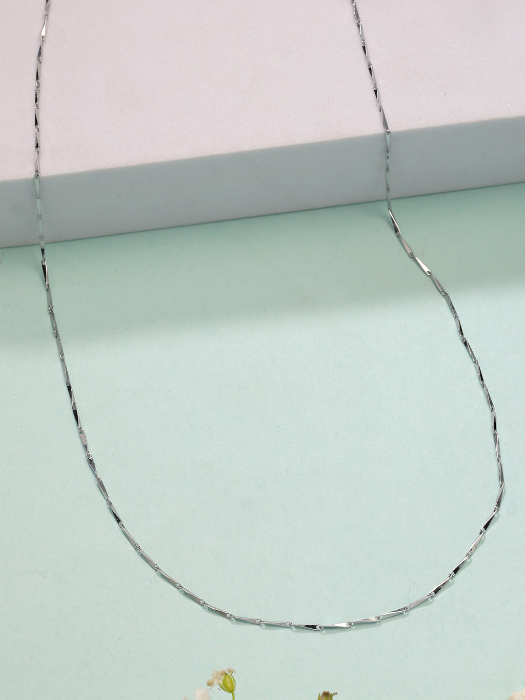 NVR Women's Silver-Plated Chain