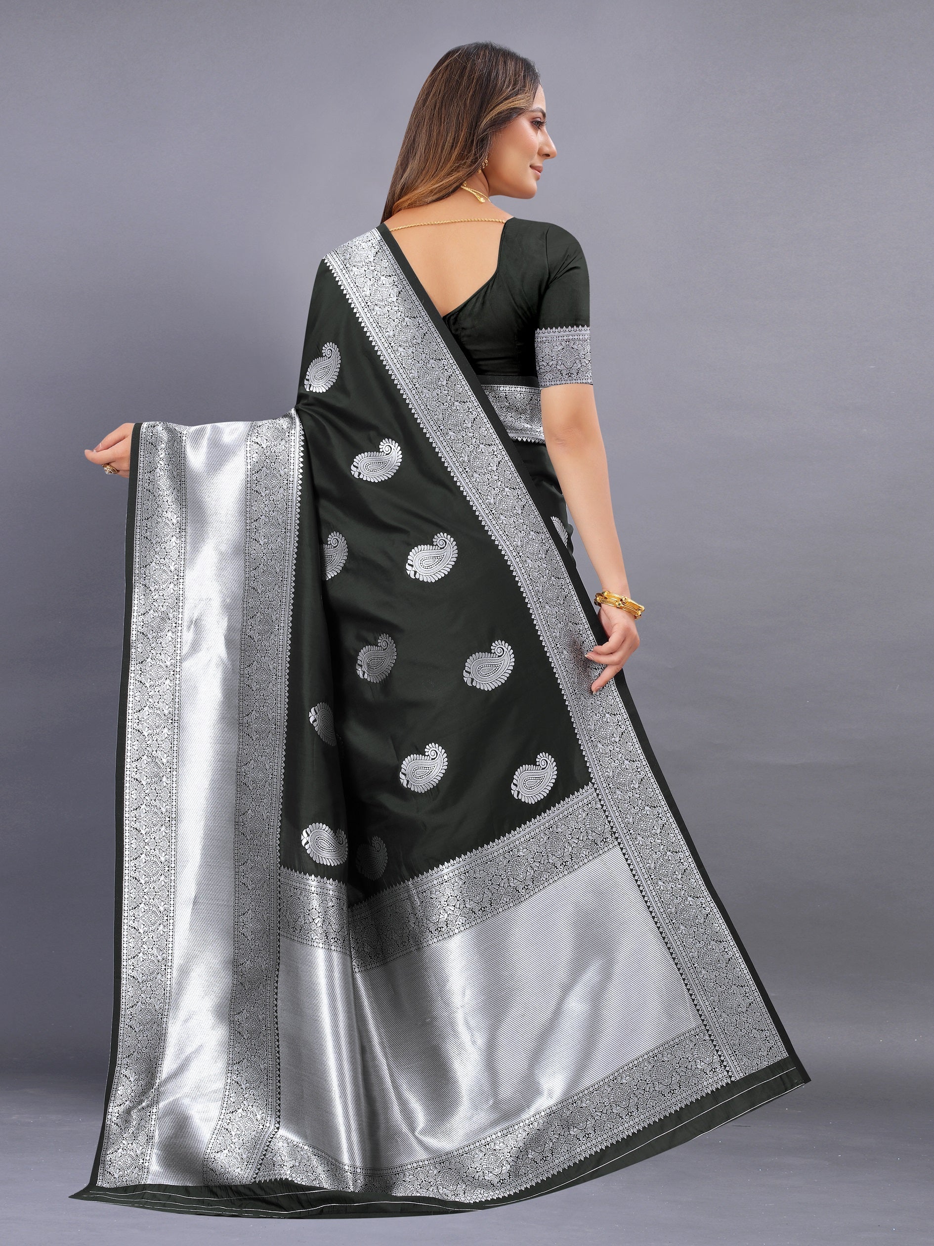 Vedant Vastram Soft Litchi Silk Banarasi Silk Saree - Black