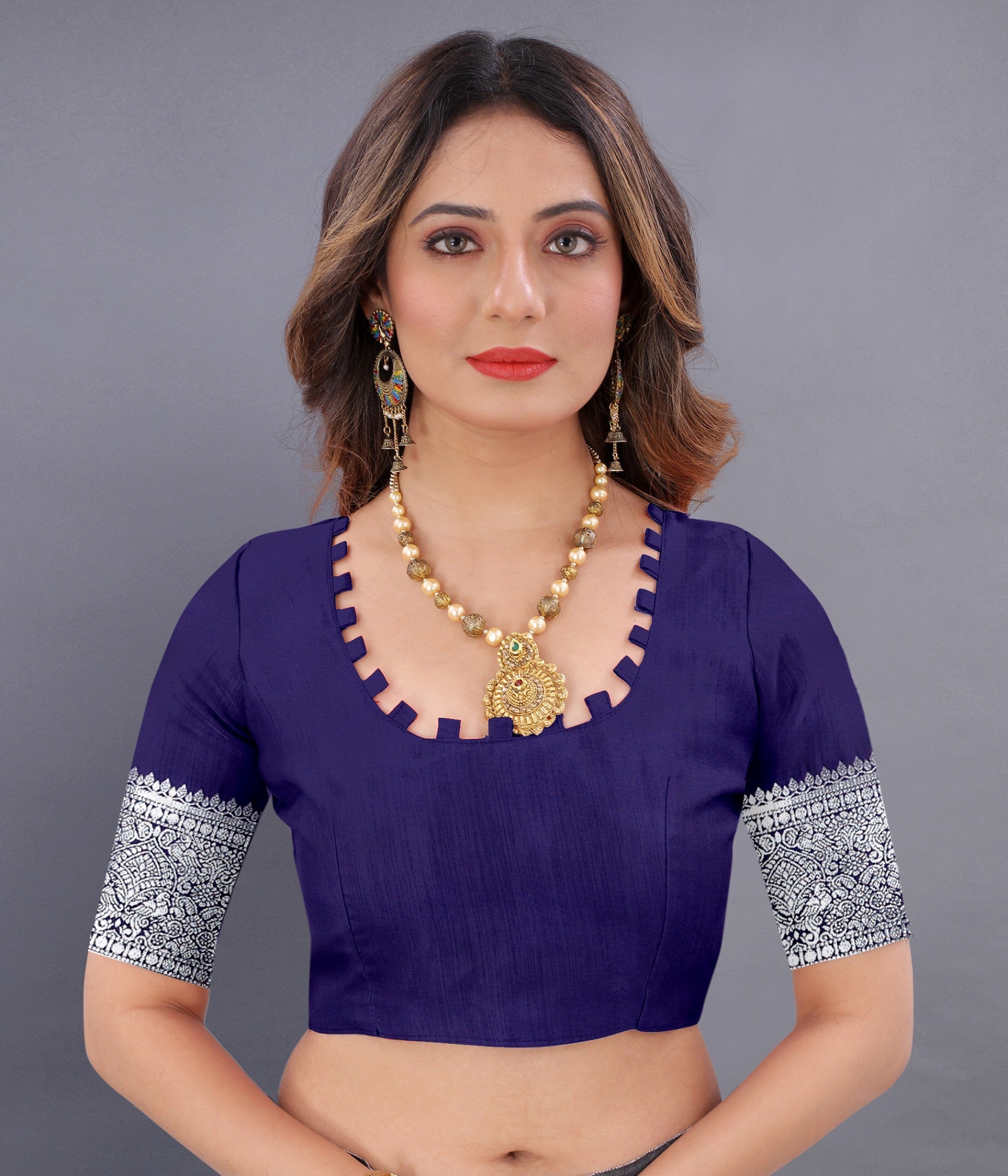 Vedant Vastram Soft Litchi Silk Banarasi Silk Saree - Navy