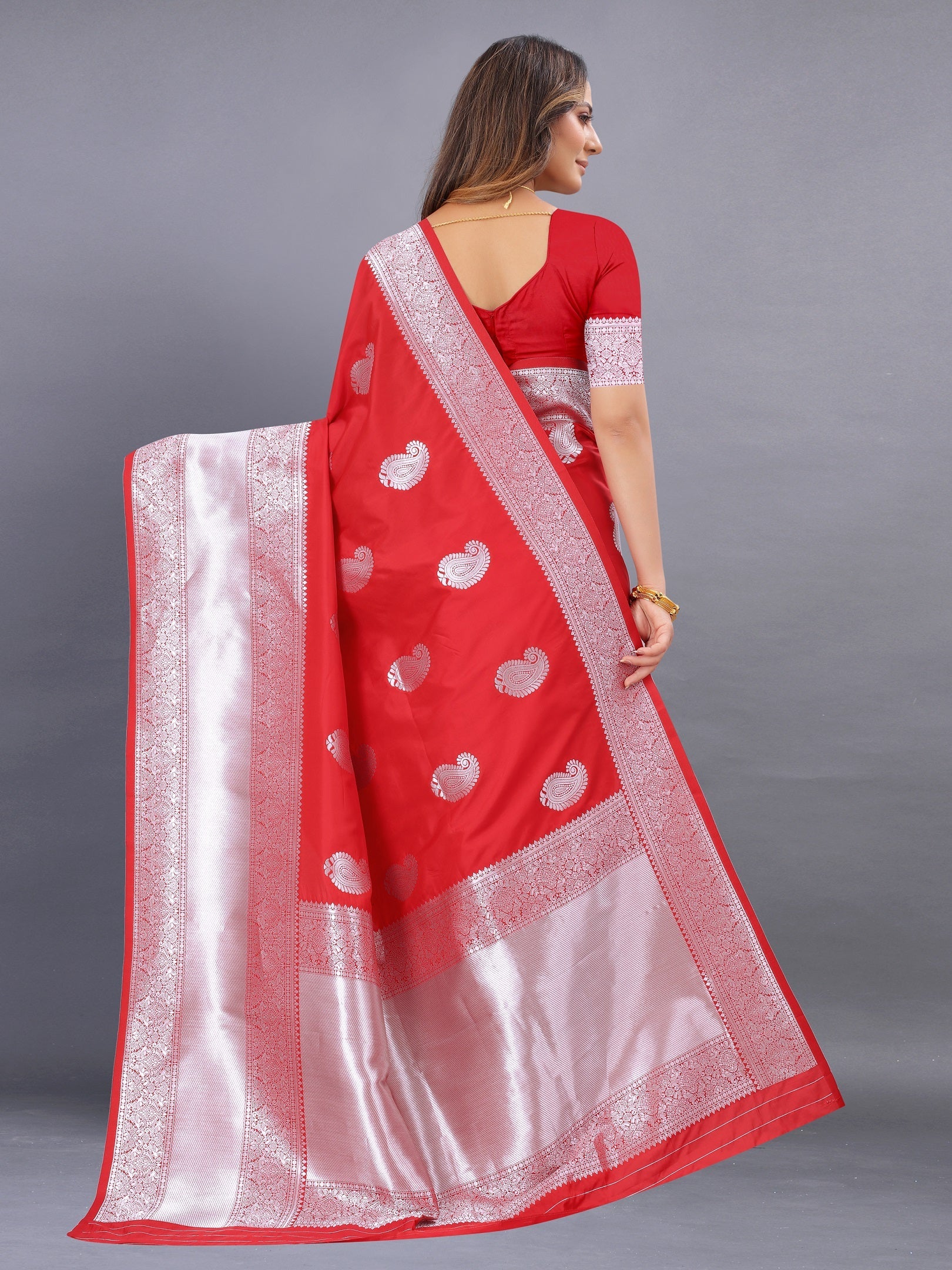 Vedant Vastram Soft Litchi Silk Banarasi Silk Saree - Red