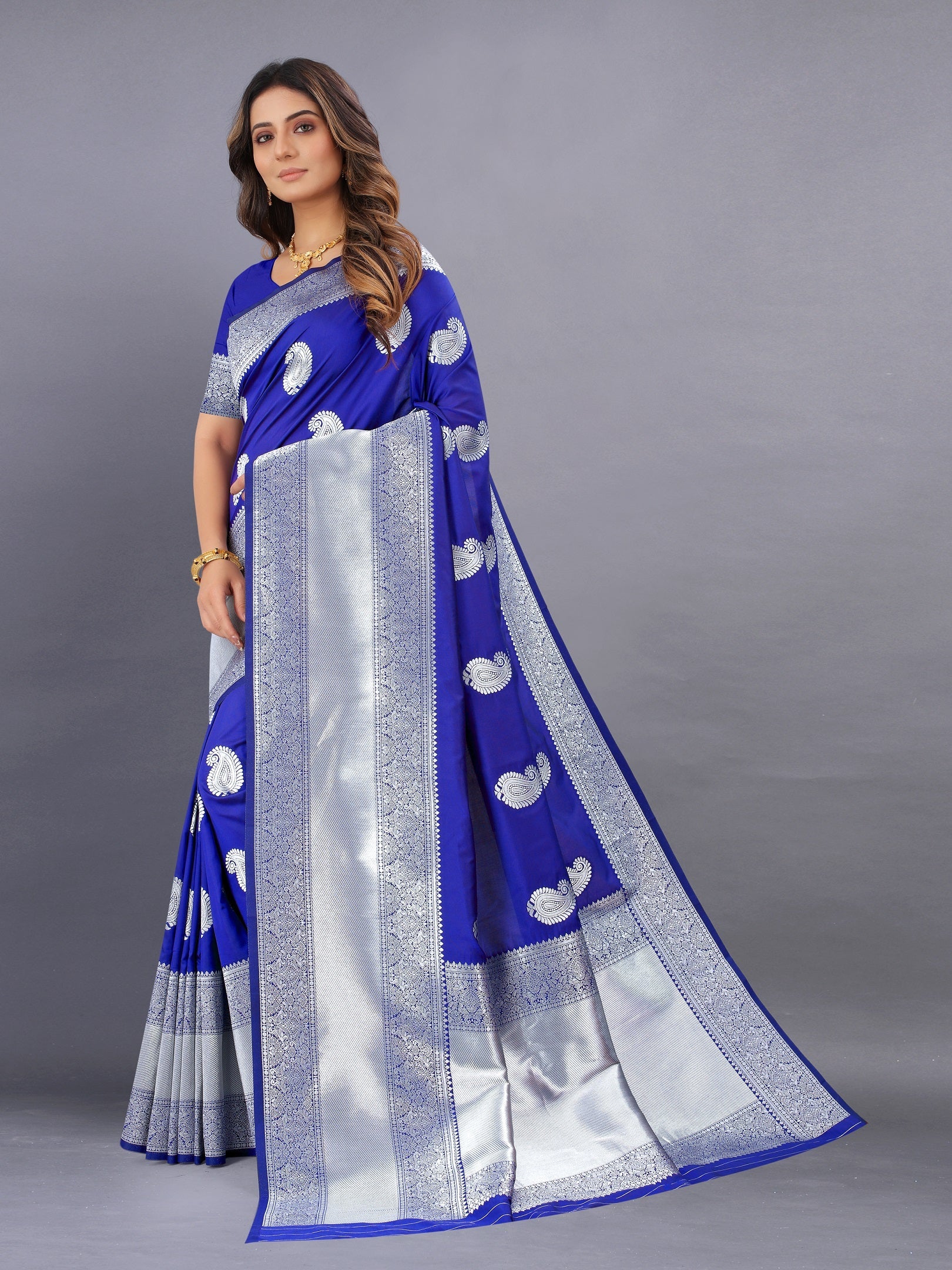 Vedant Vastram Soft Litchi Silk Banarasi Silk Saree - Royal Blue