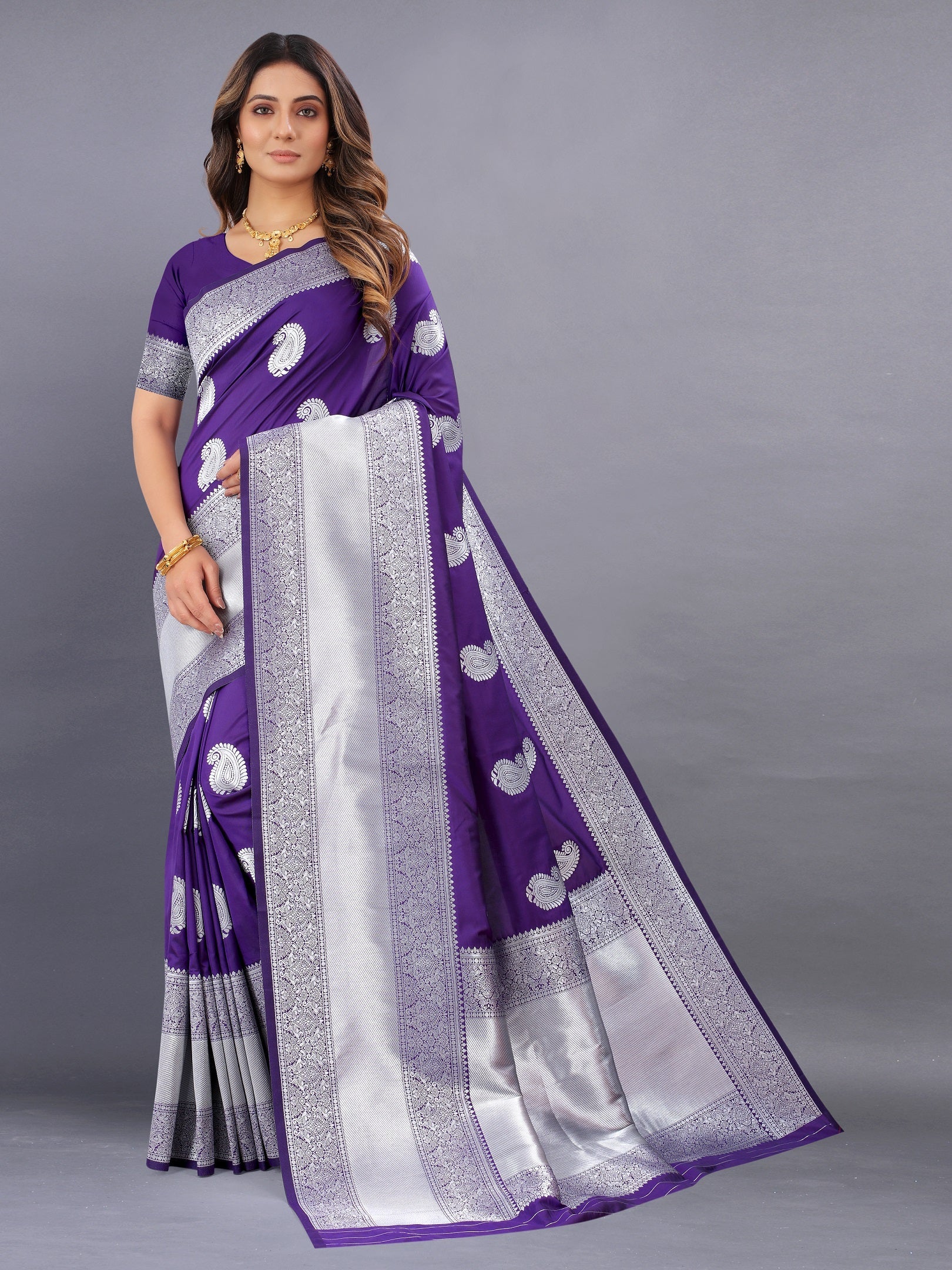 Vedant Vastram Soft Litchi Silk Banarasi Silk Saree - Violet