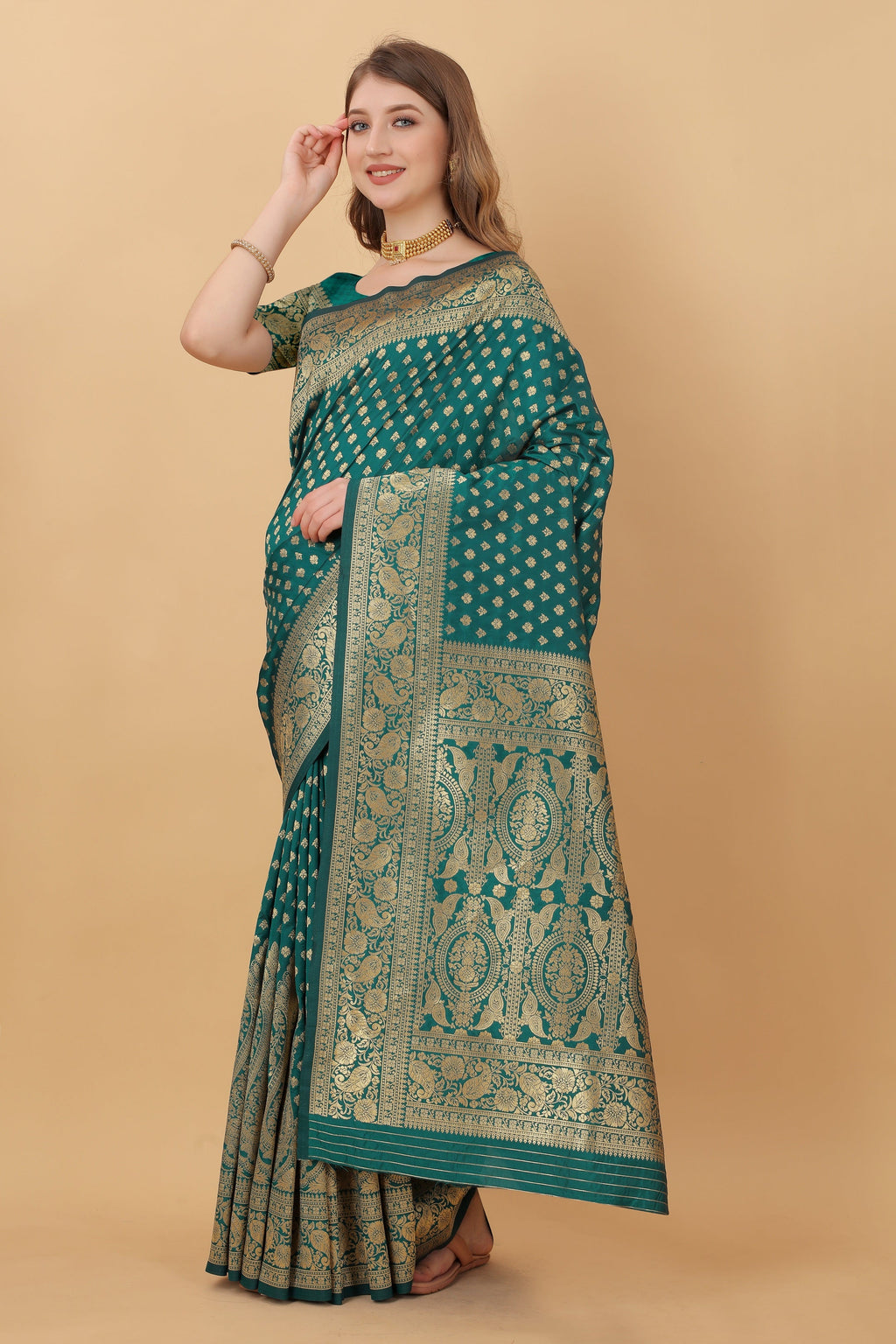Vedant Vastram Soft Litchi Silk Kanjeevaram Saree - Green