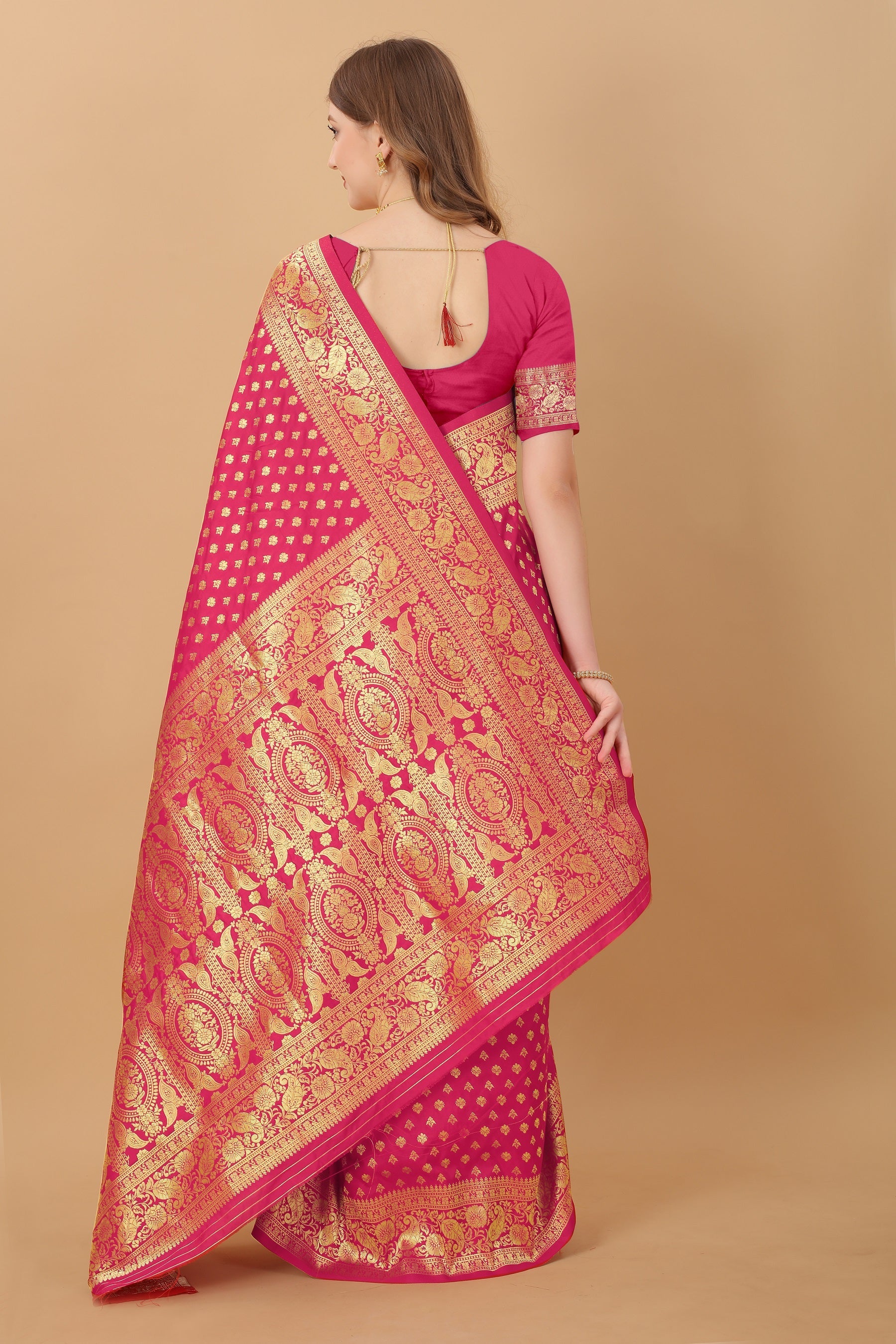 Vedant Vastram Soft Litchi Silk Kanjeevaram Saree - Pink