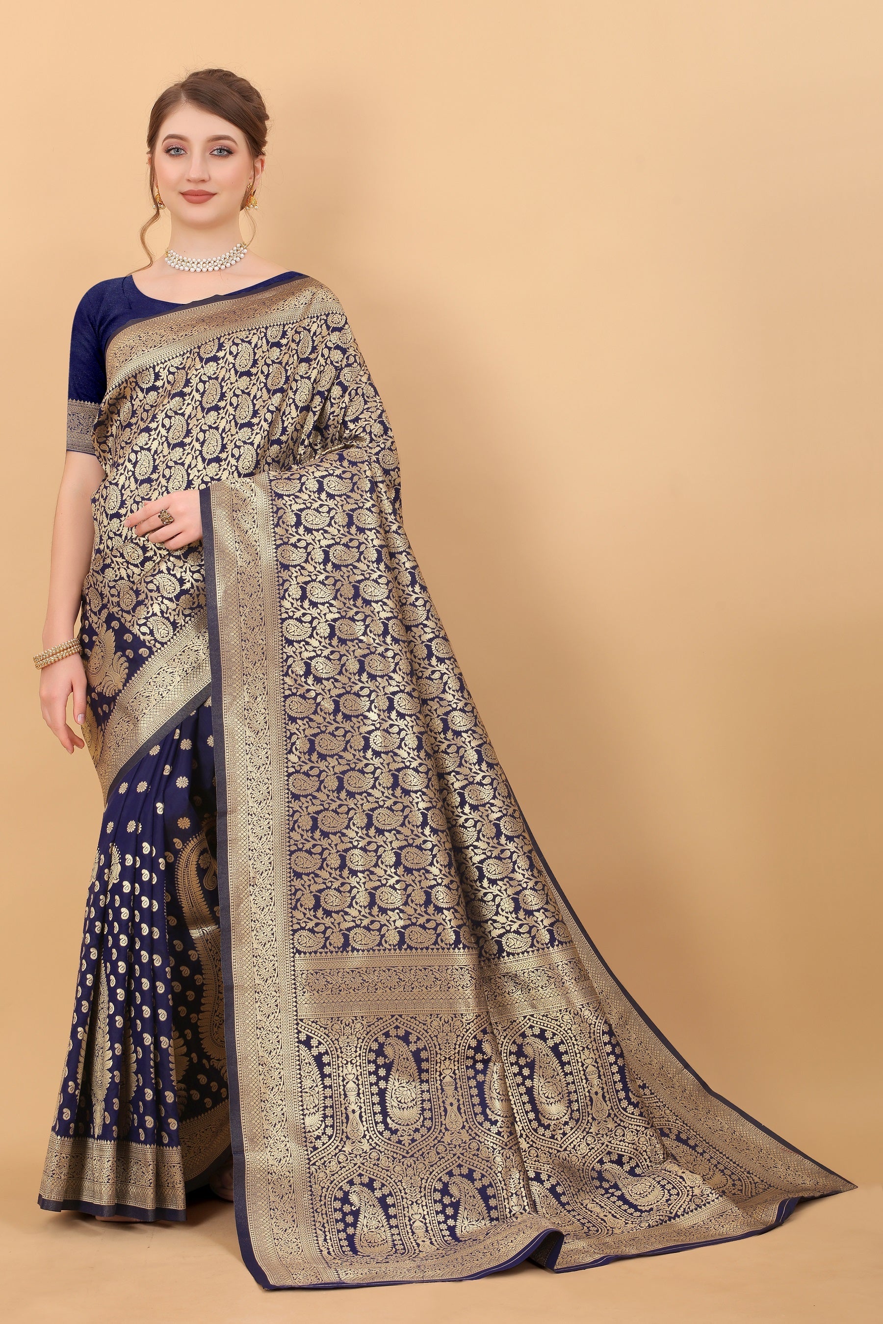 Vedant Vastram Soft Litchi Silk Kanjeevaram Saree - Navy